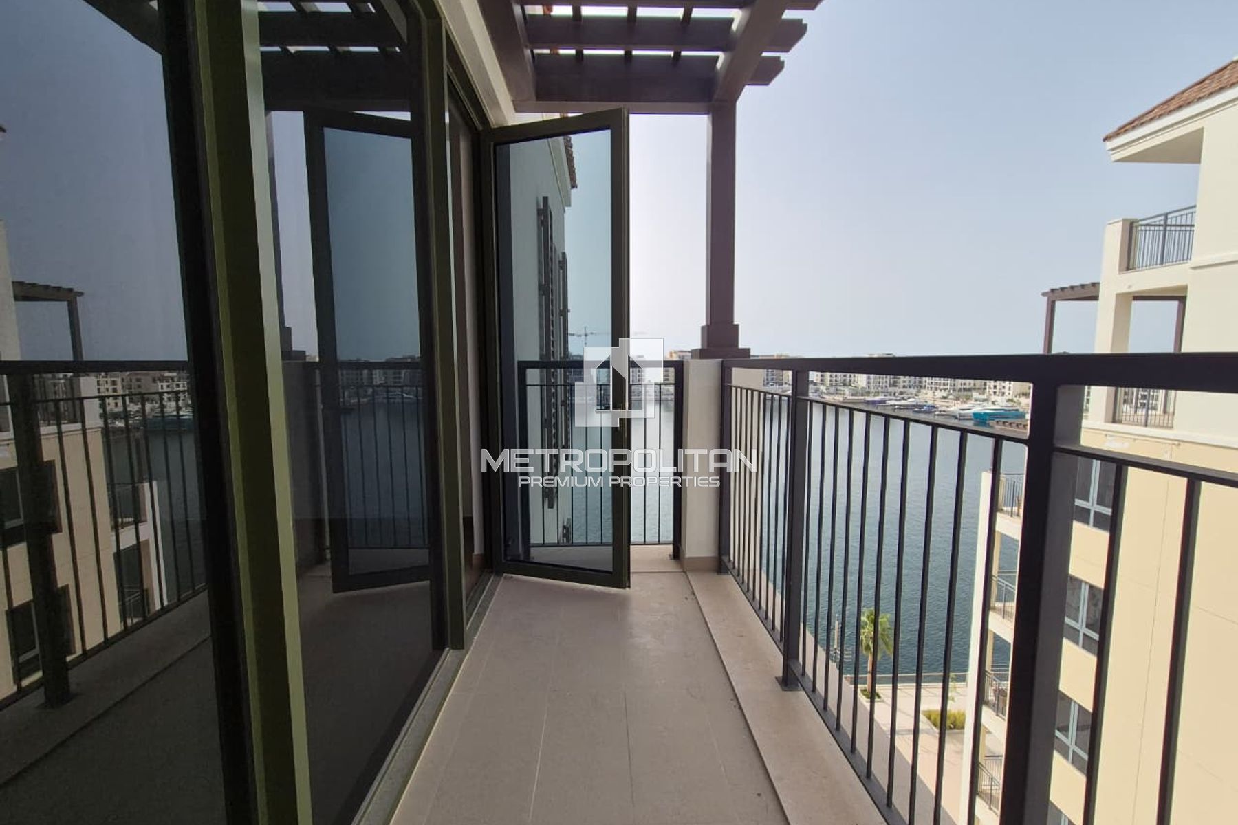 1BR Apartment for Sale in Jumeirah – MPS-49261