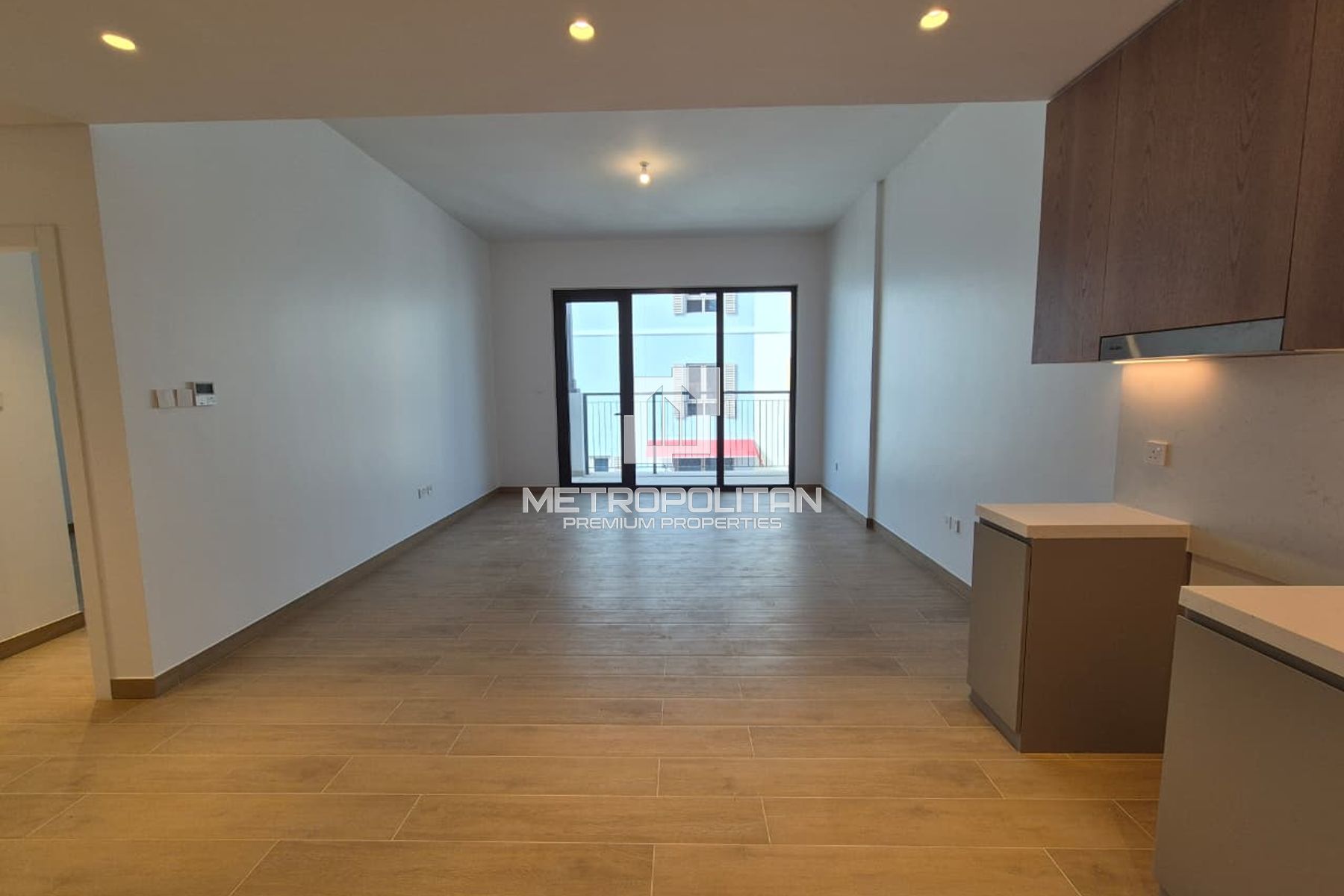 Marina View | HIgh Floor | Vacant | Spacious