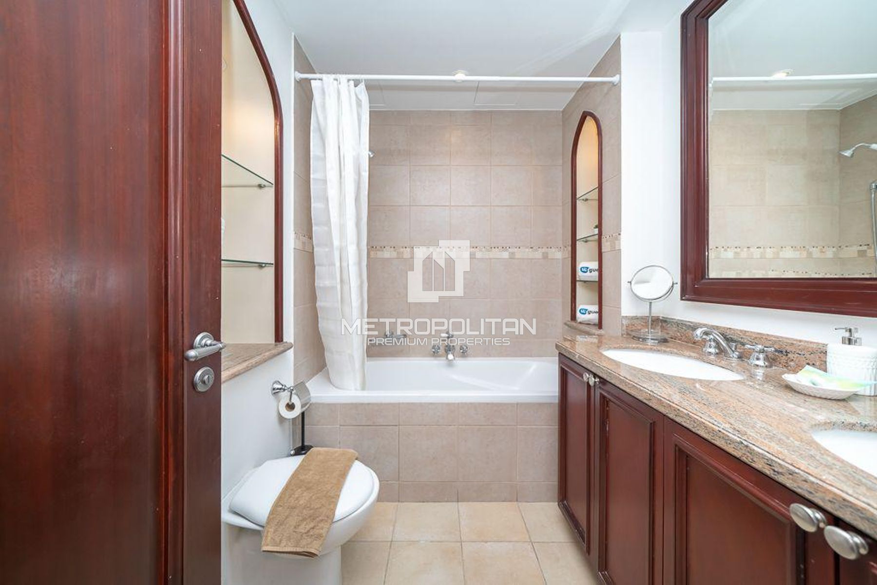 Greenery Views | Bright Apartment |Well Maintained