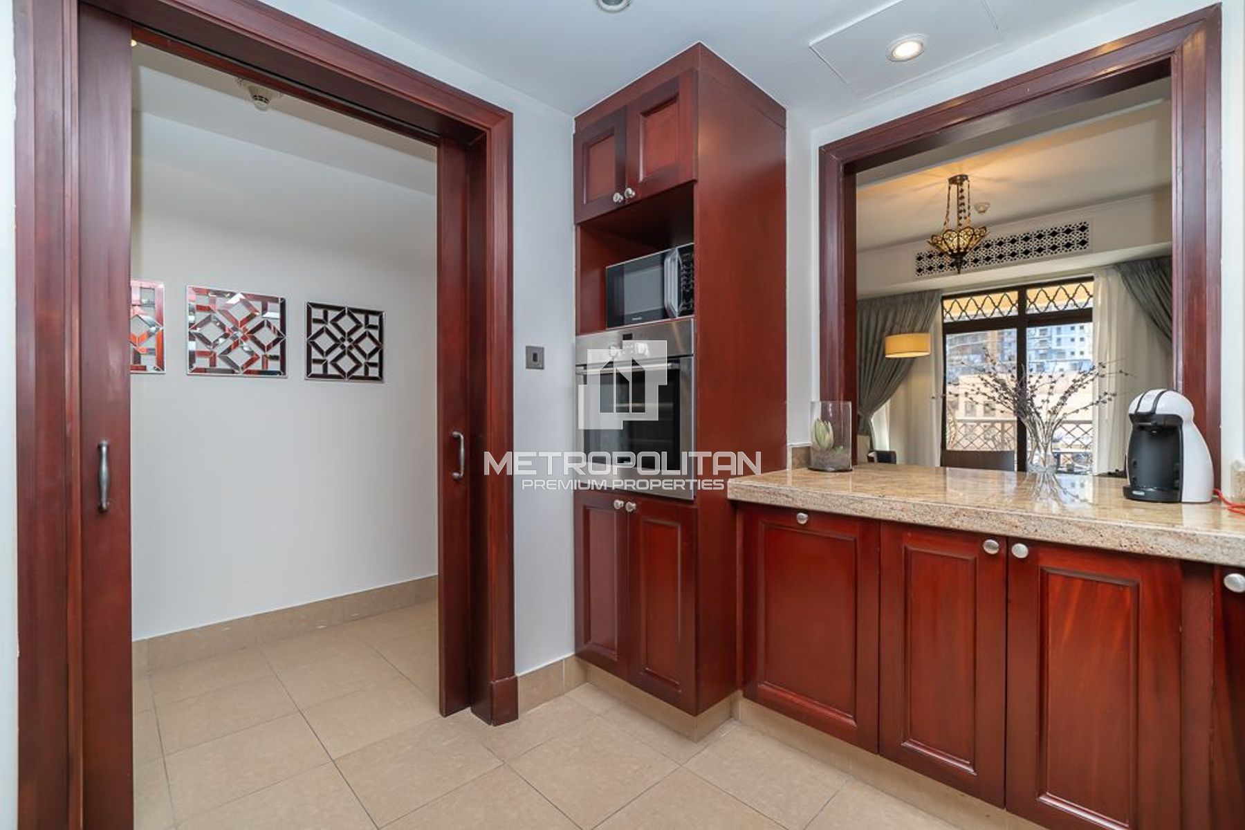 Greenery Views | Bright Apartment |Well Maintained