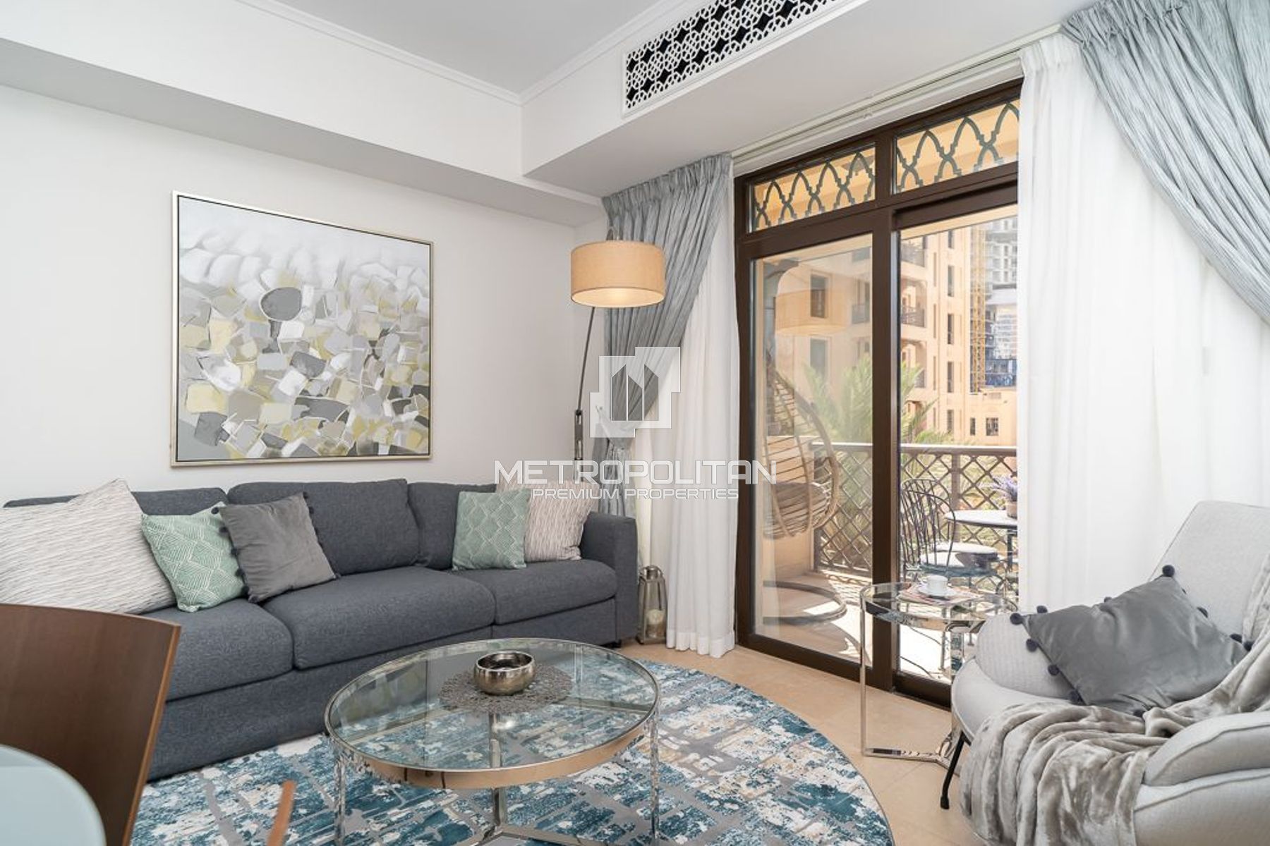 Greenery Views | Bright Apartment |Well Maintained