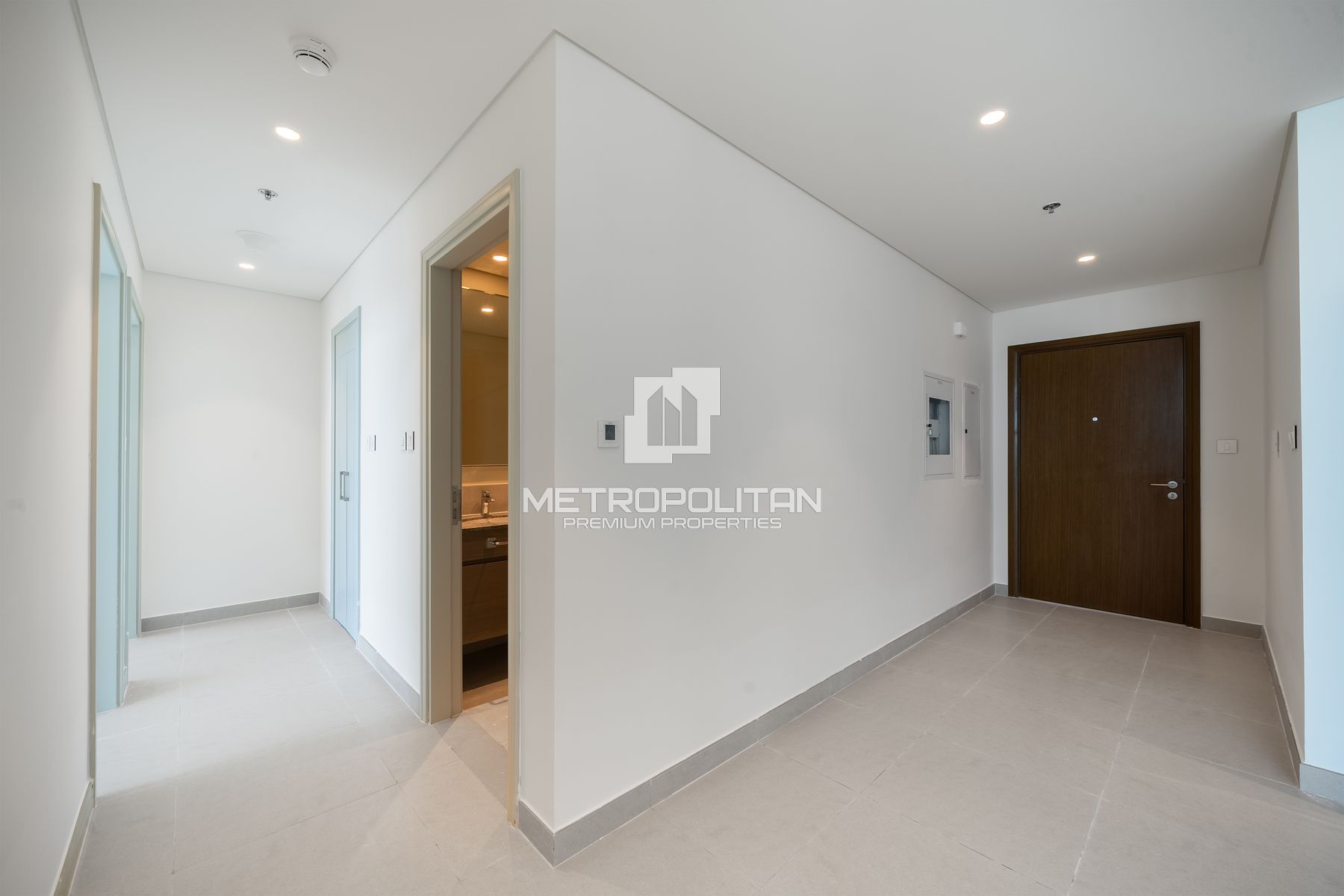 High Floor | Sea And Blvd View | Vacant Unit