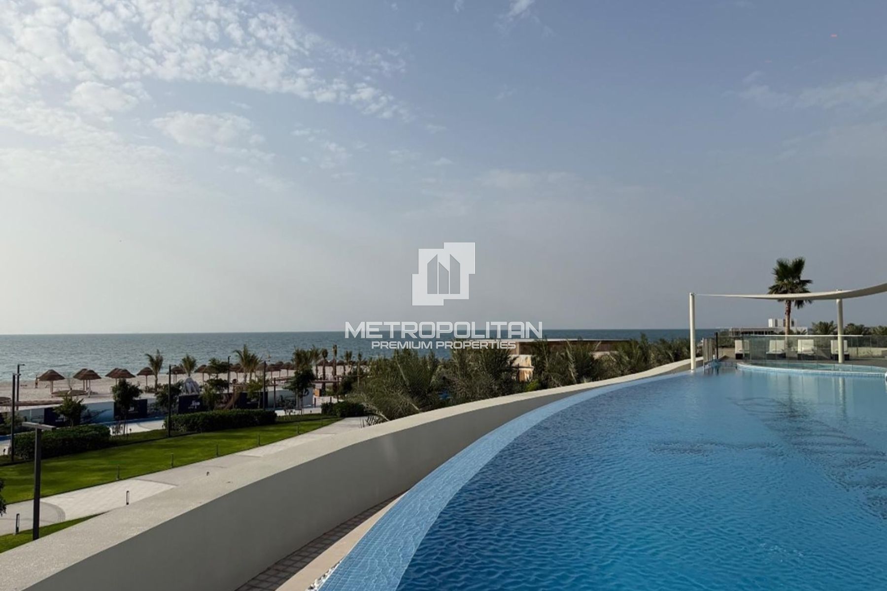 Ready to Move In | High Floor | Beachfront Living
