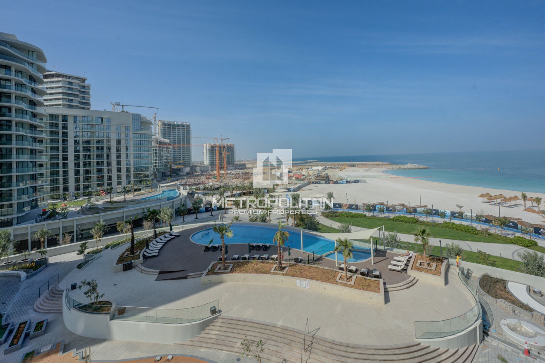 1BR in Central 1 W/Sea View | Hot Deal | Vacant