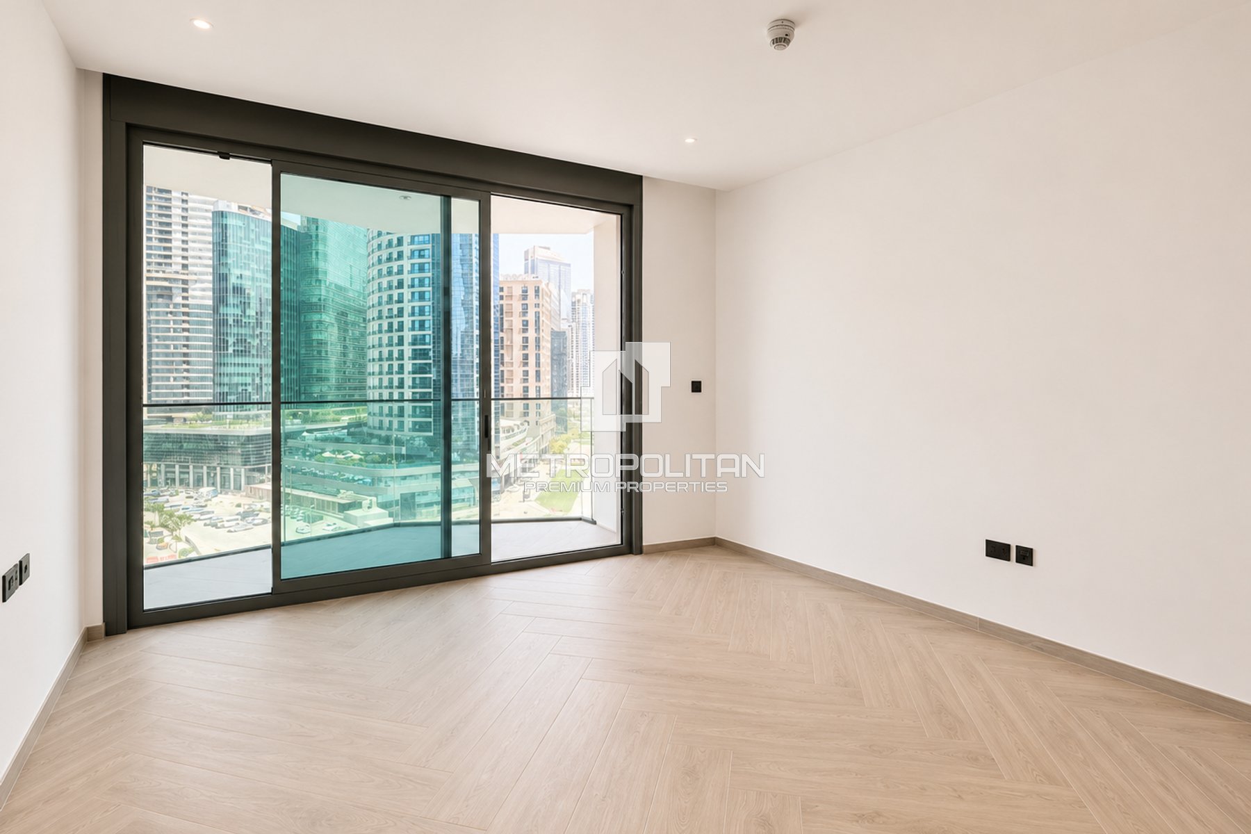 .5BR Apartment for Sale in Business Bay – MPS-49369