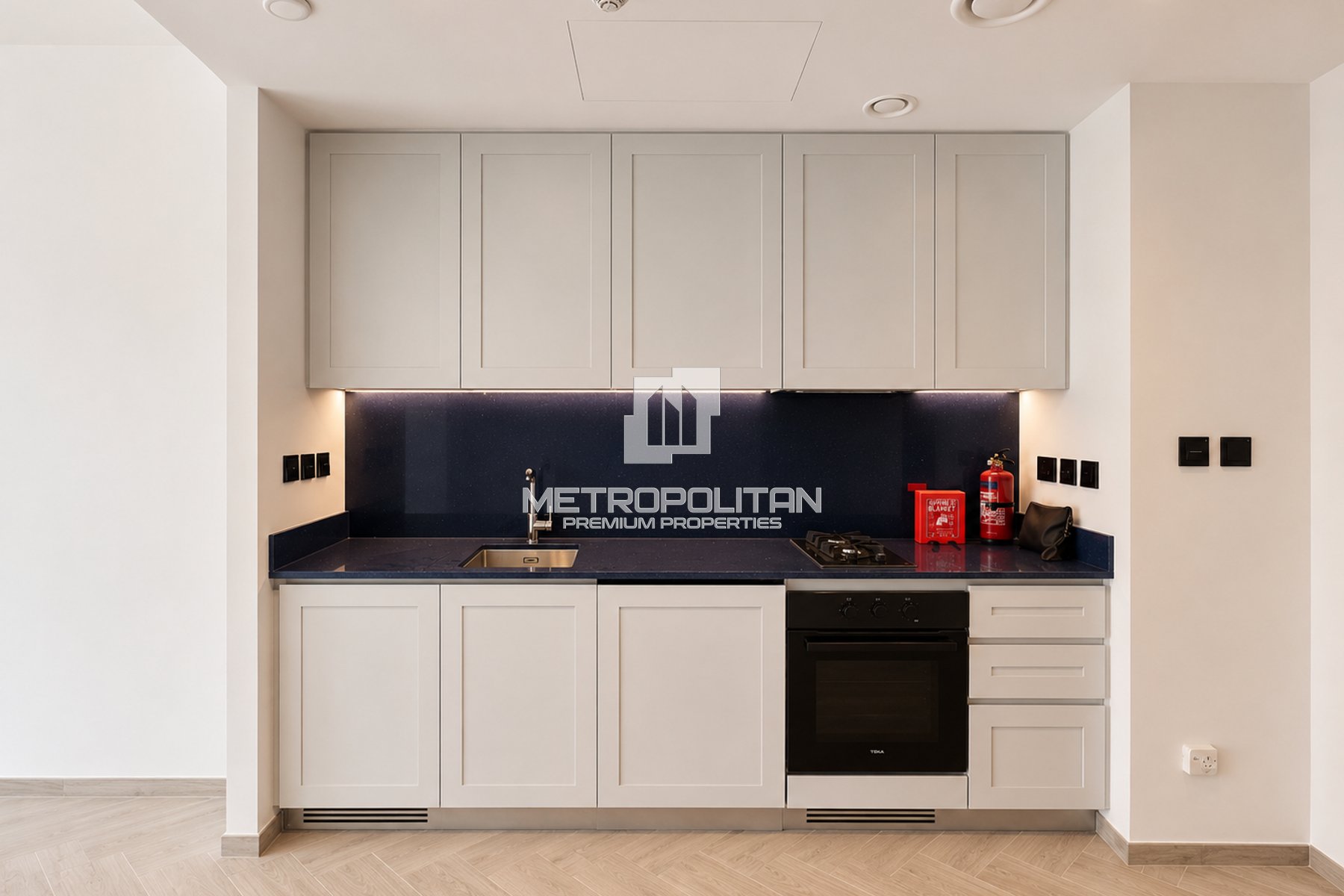.5BR Apartment for Sale in Business Bay – MPS-49369