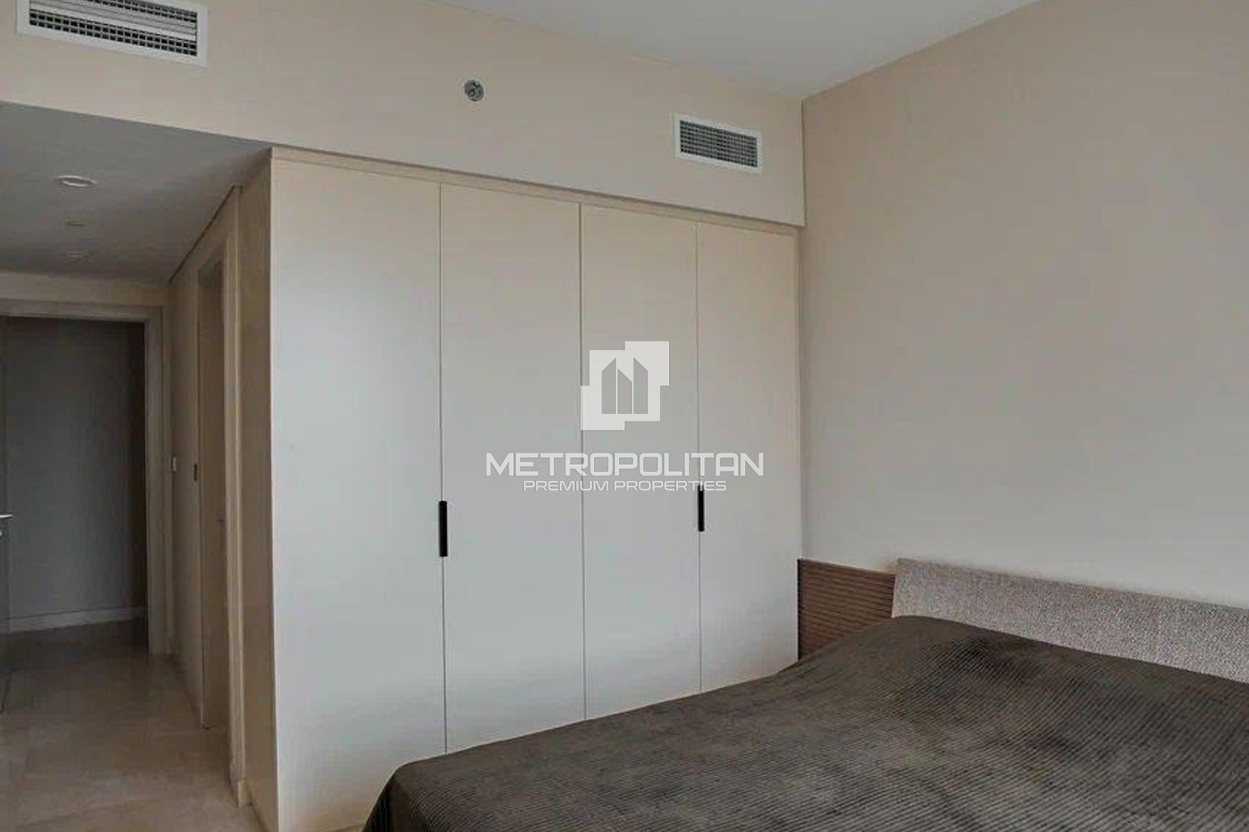 Fully Upgraded | Burj Arab View | Spacious