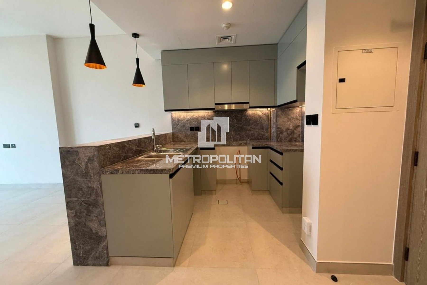 Full Golf View | 1 Bedroom + Study | Low Floor
