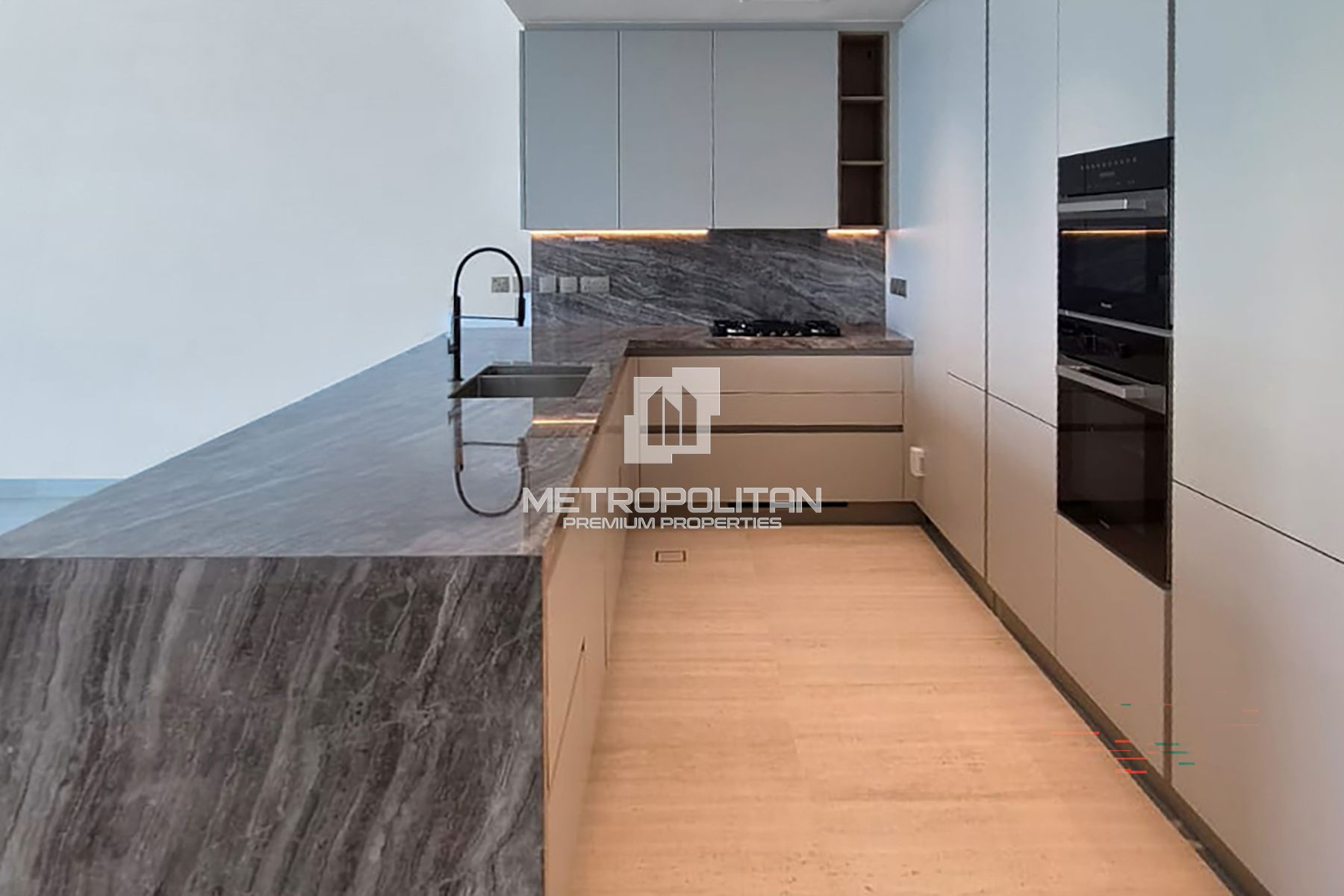 2BR Apartment for Sale in Palm Jumeirah – MPS-49404