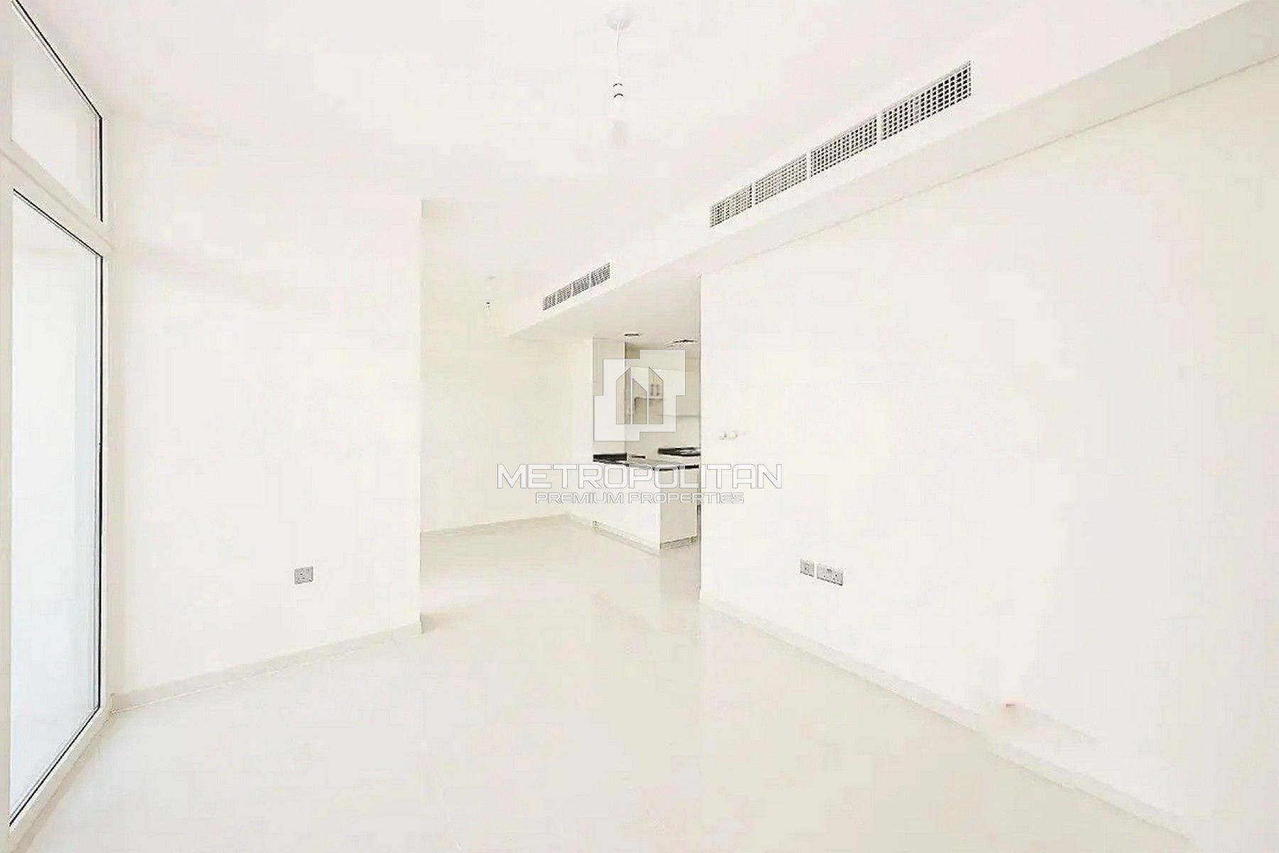 Investor Deal | Middle Unit | Private Garden