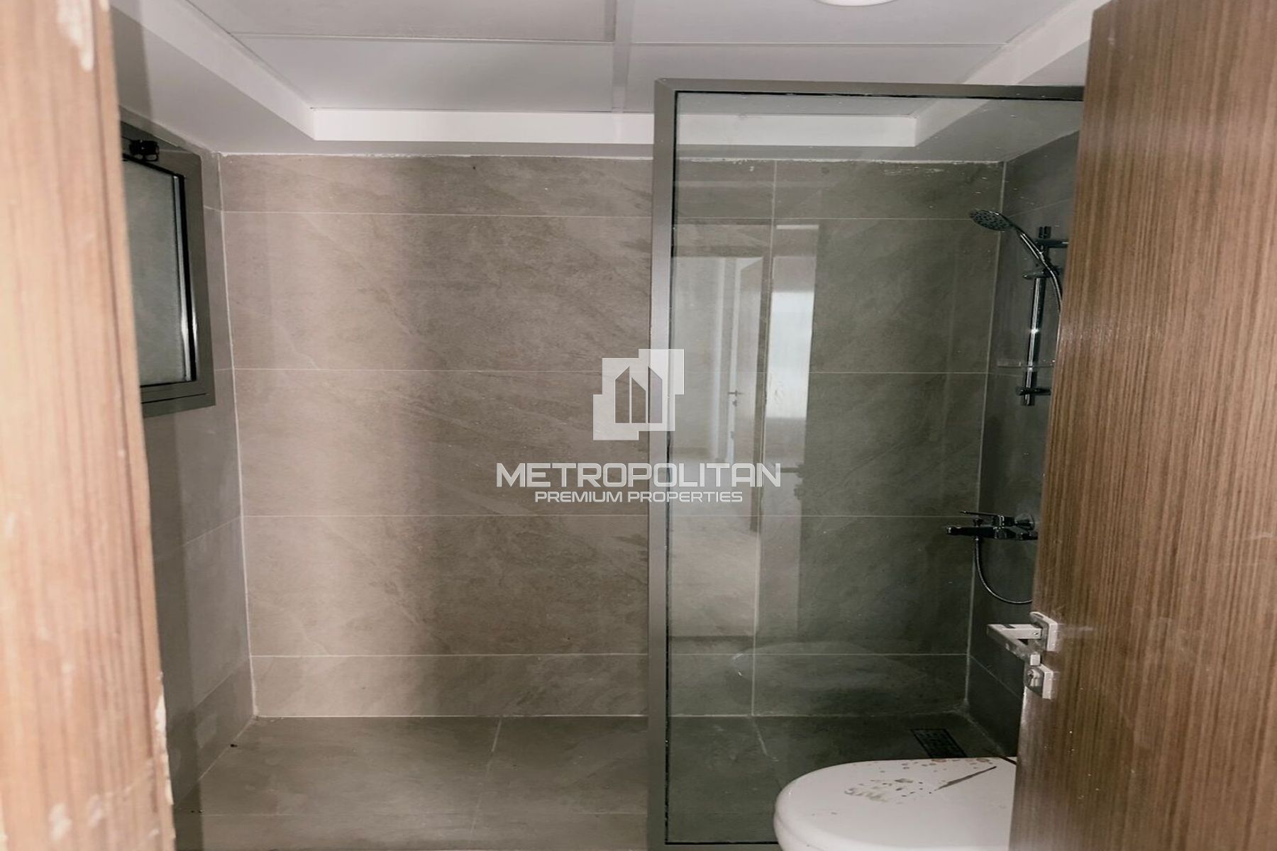 Exclusive 2BR | Ready to Move | High ROI