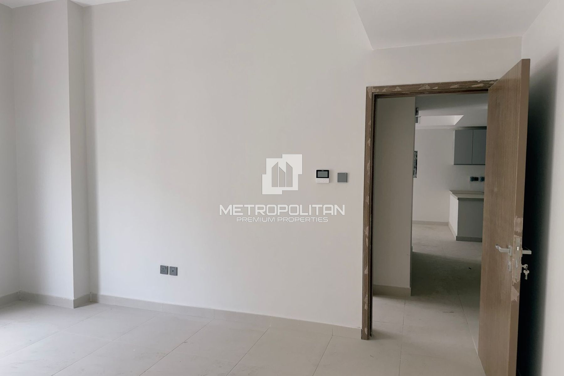Exclusive 2BR | Ready to Move | High ROI