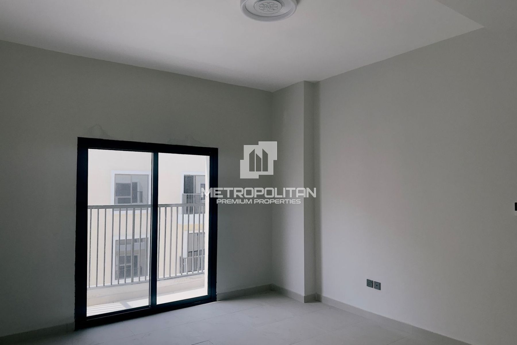 Exclusive 2BR | Ready to Move | High ROI