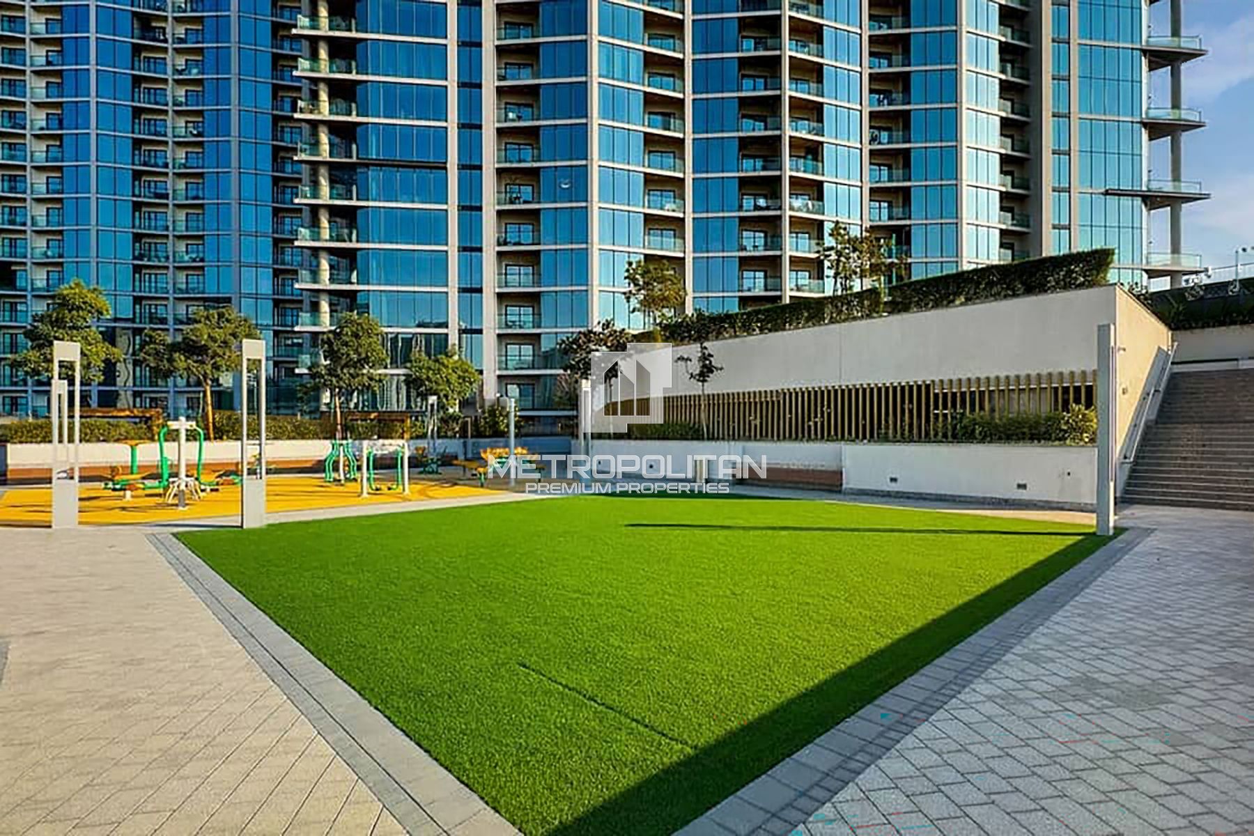 Vacant | Furnished | High Floor | Skyline View