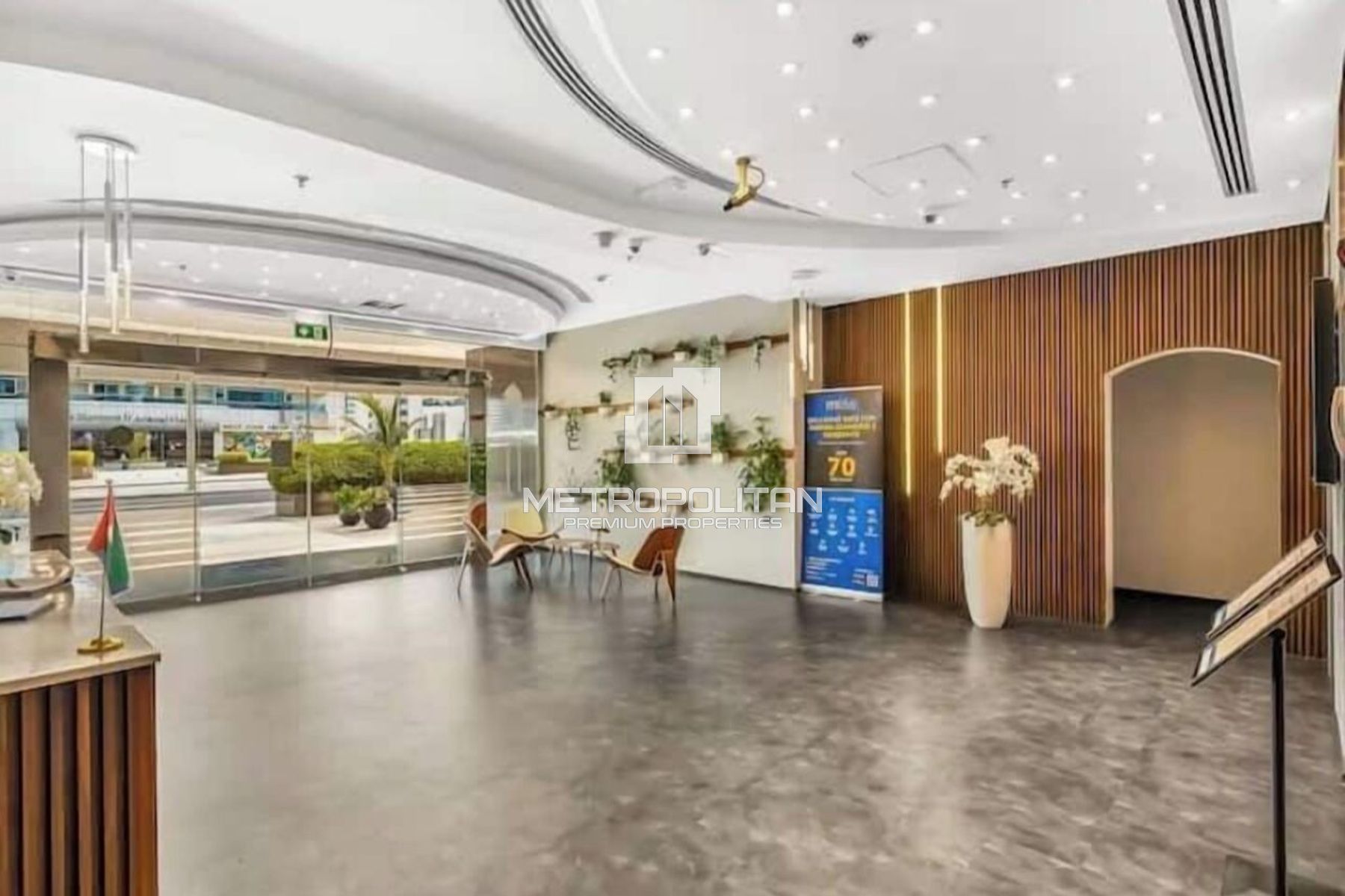 Exclusive | Near Metro | Fitted Kitchen | Rented