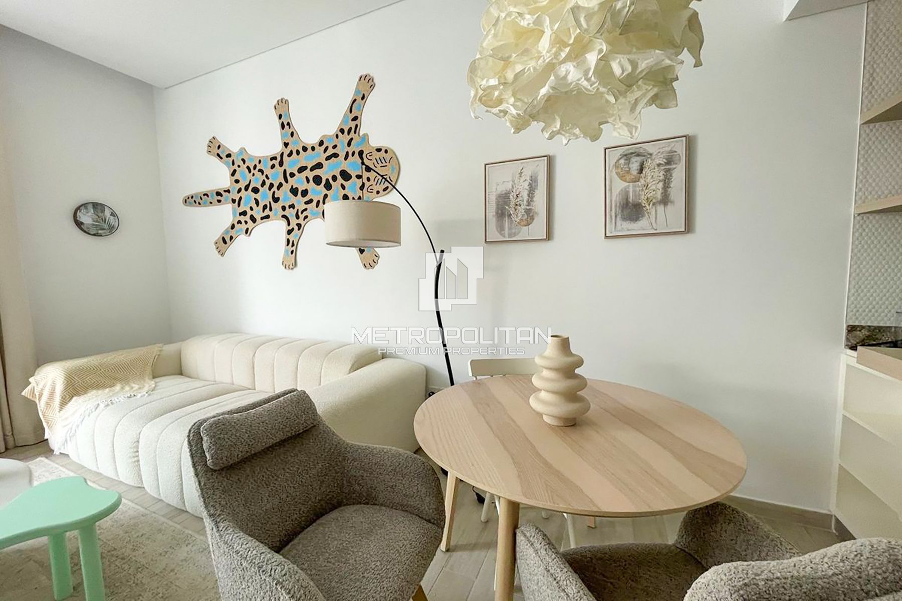 Fully Furnished | Vacant | Exclusive | Low Floor