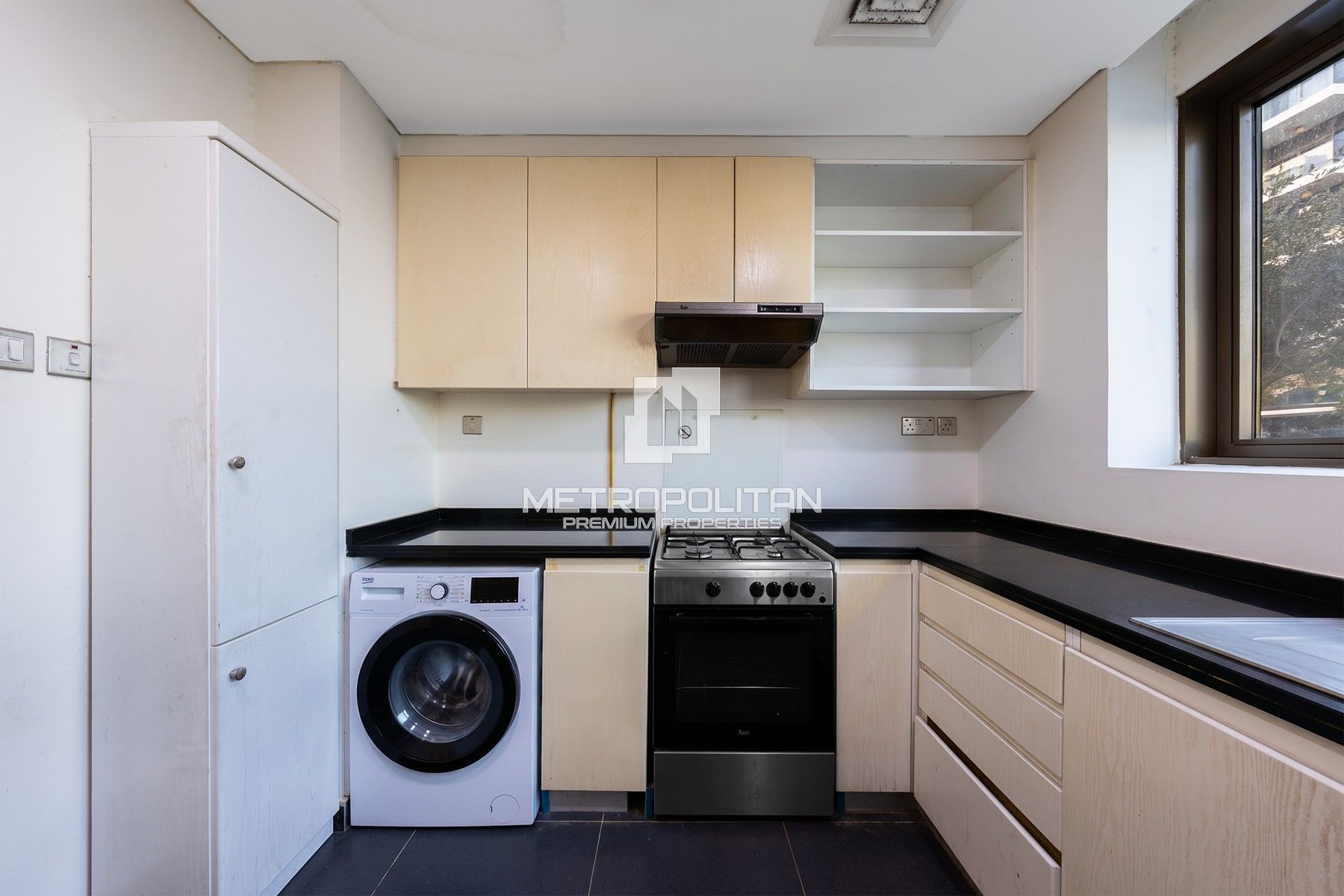 2 En-Suite BRs | Maid’s Room | Pool & Park View