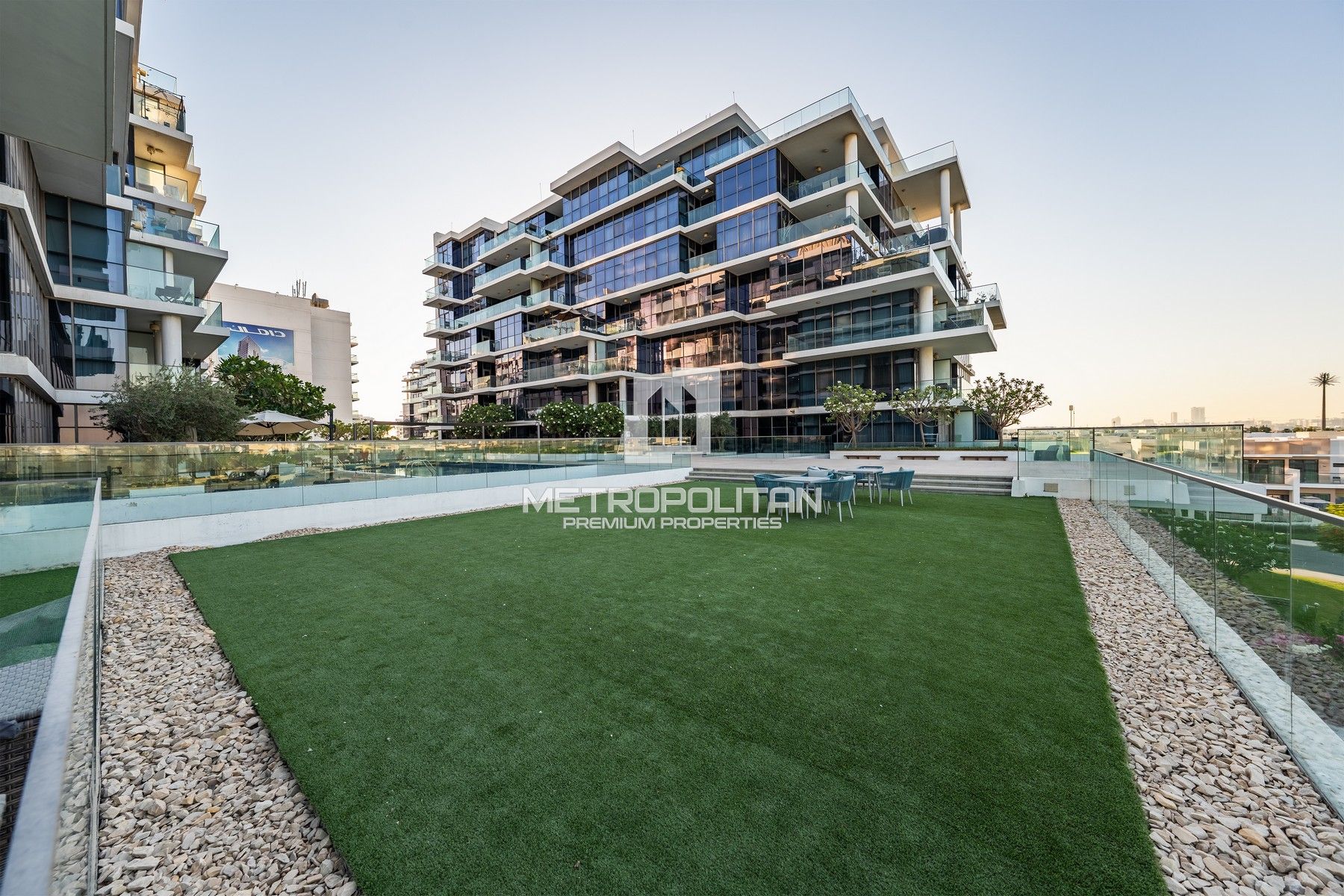 2 En-Suite BRs | Maid’s Room | Pool & Park View