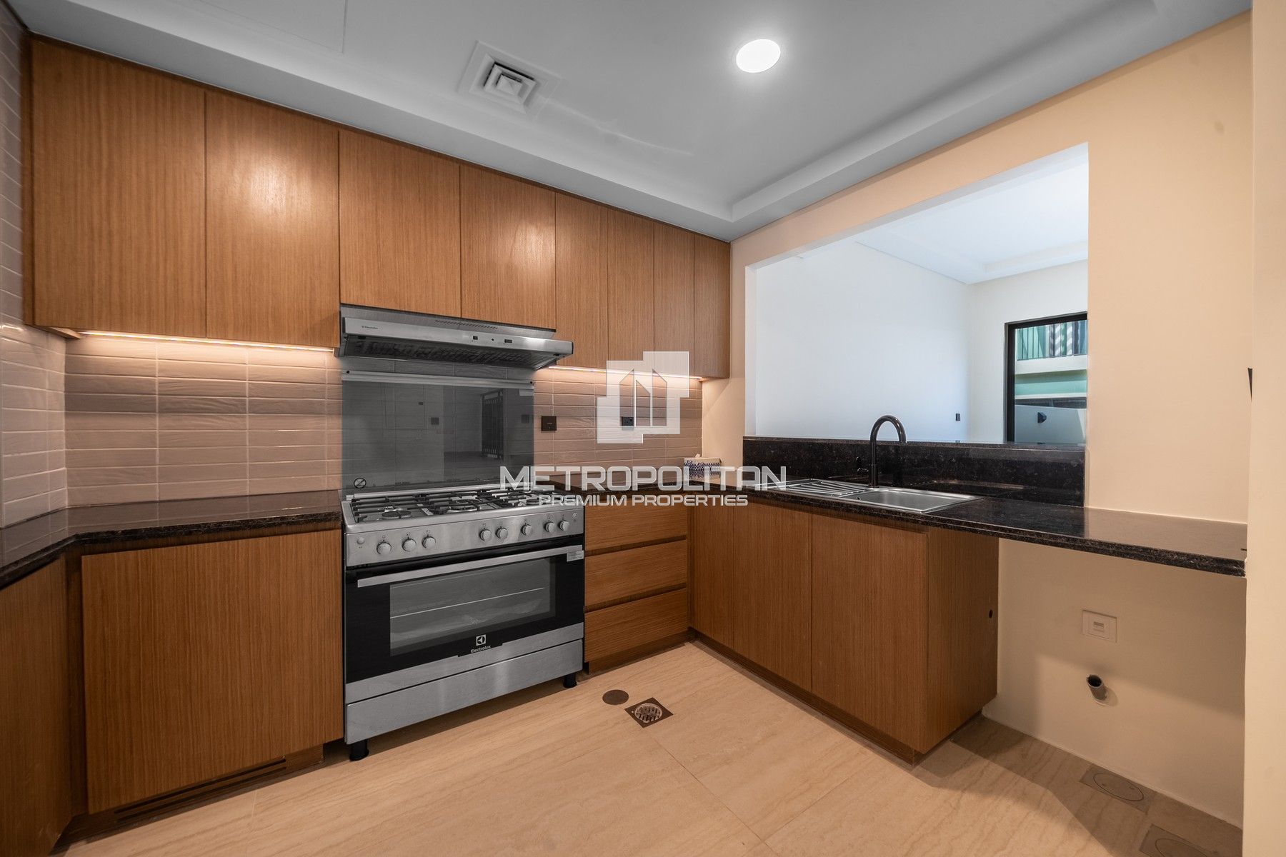 Купить таунхаус в Portofino, Damac Lagoons - MPS-49586