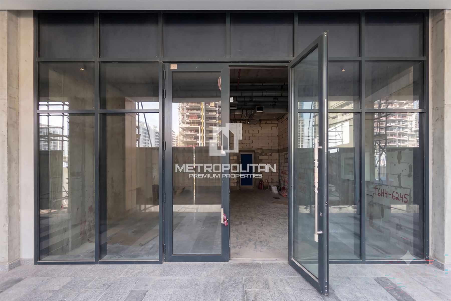Below Op | Exclusive Retail Shop | High ROI