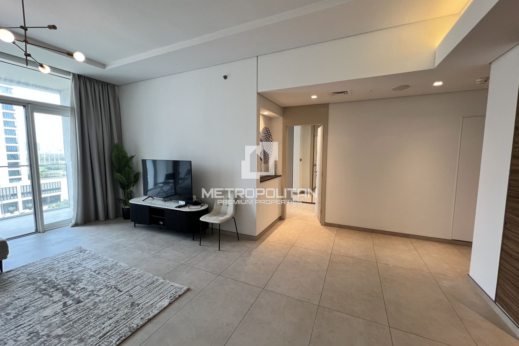 Fully Furnished | Mid Floor | Motivated seller