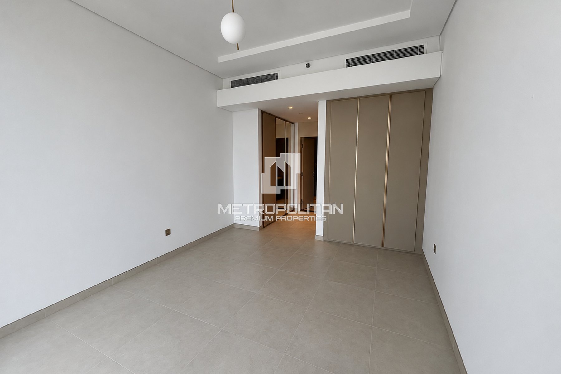Fully Furnished | Mid Floor | Motivated seller