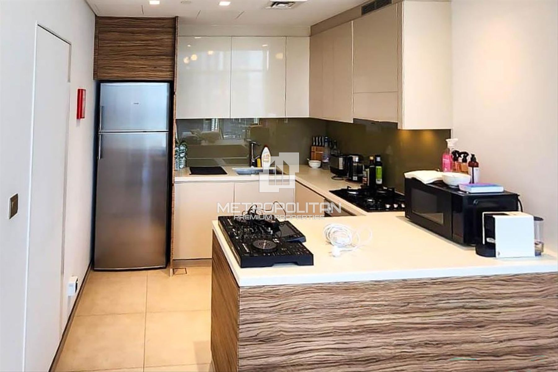 Fully Furnished | Mid Floor | Spacious Layout