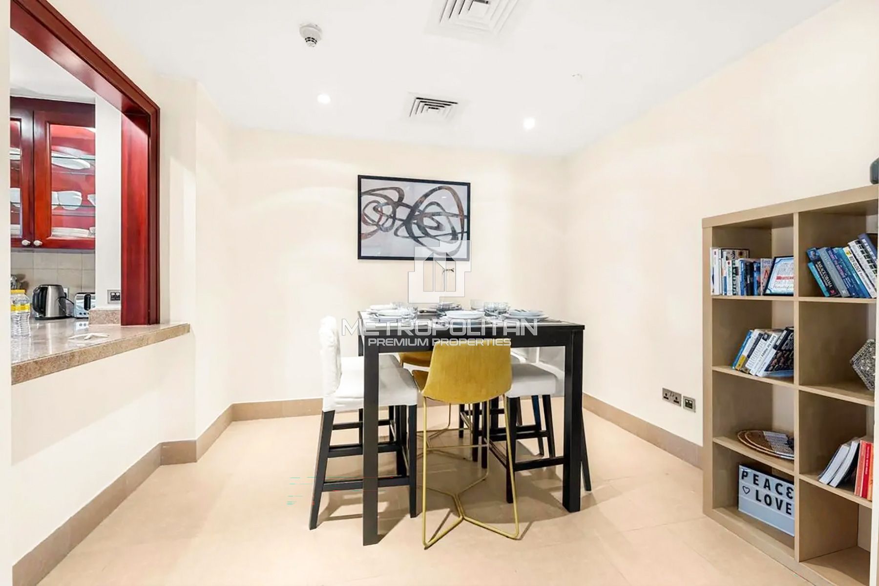 Spacious Layout | Separate Dining | Bright Unit