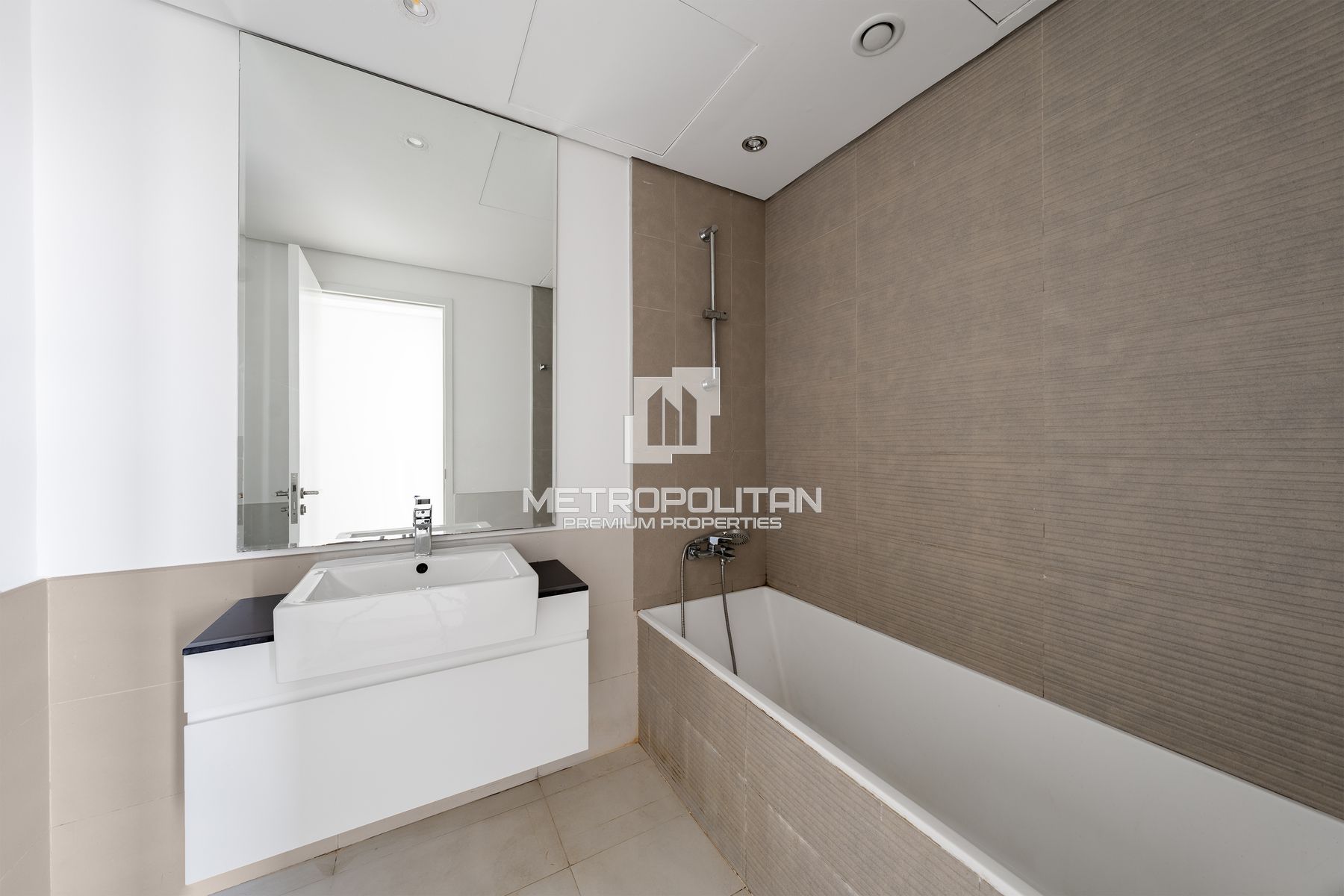3BR Apartment for Sale in Dubai South (Dubai World Central) – MPS-49696