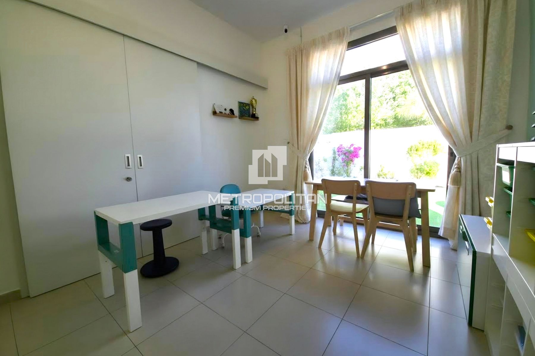 4BR Villa for Sale in Town Square – MPS-49782