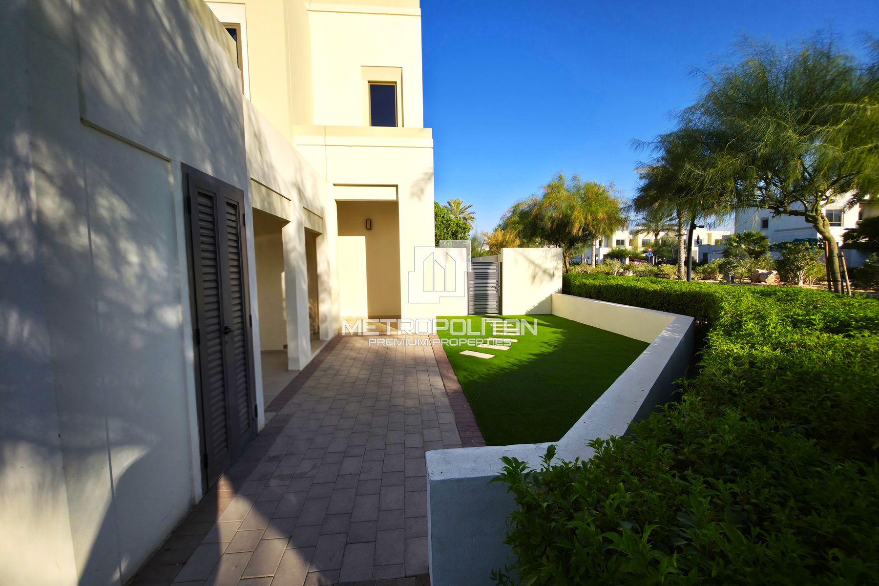 4BR Villa for Sale in Town Square – MPS-49782