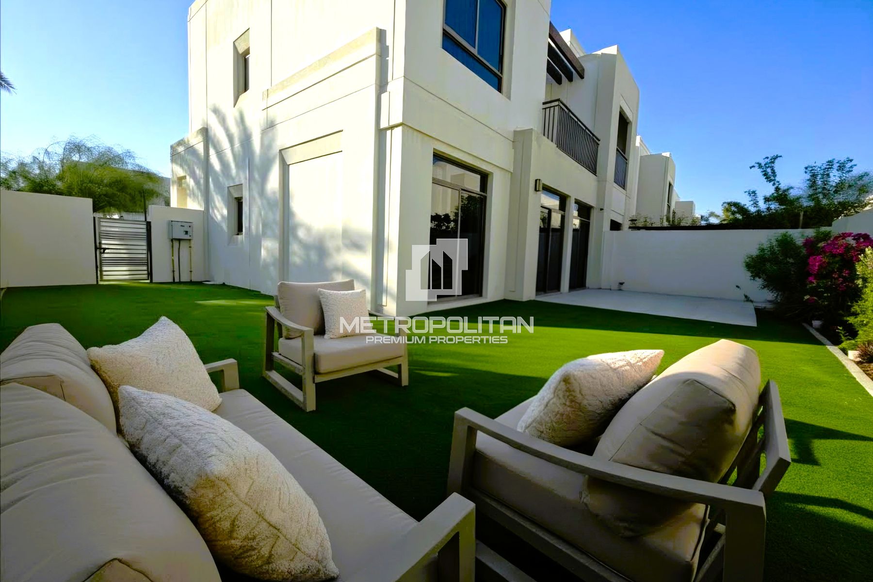 4BR Villa for Sale in Town Square – MPS-49782