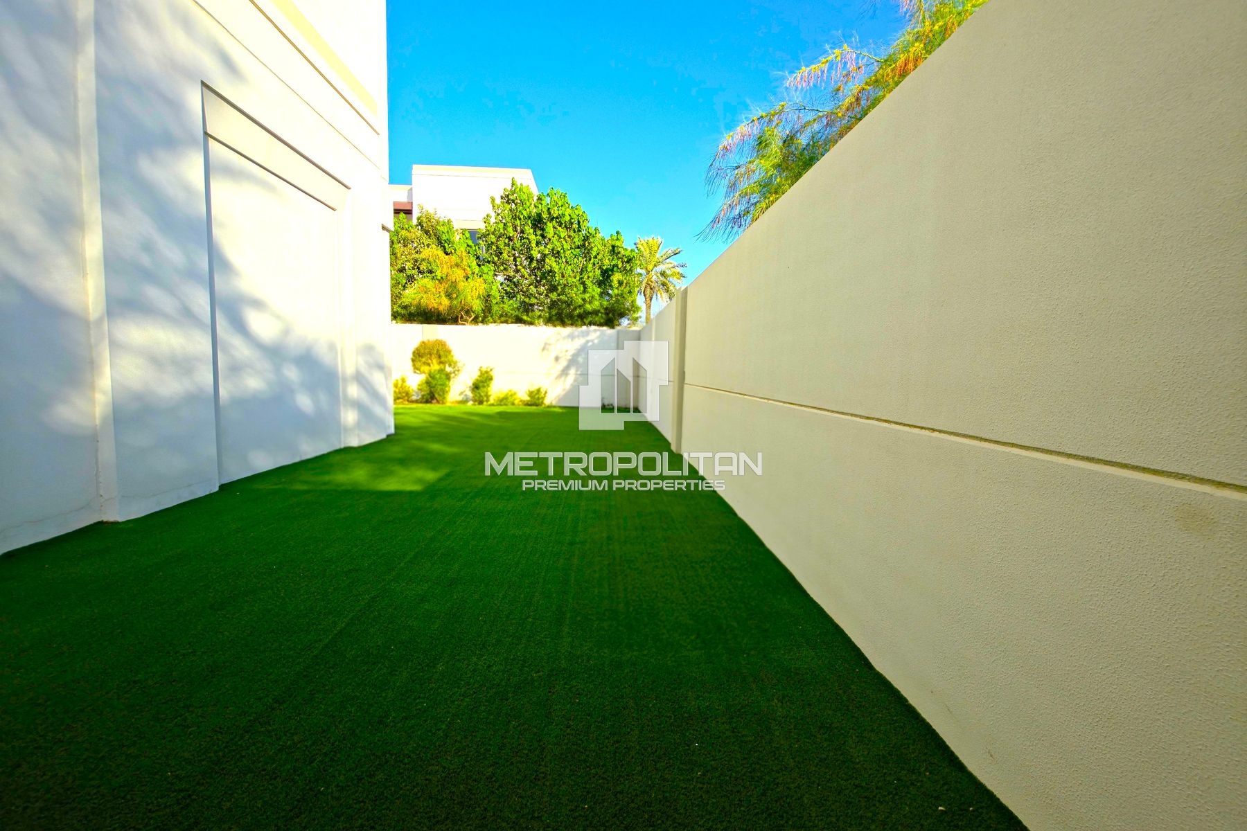 4BR Villa for Sale in Town Square – MPS-49782