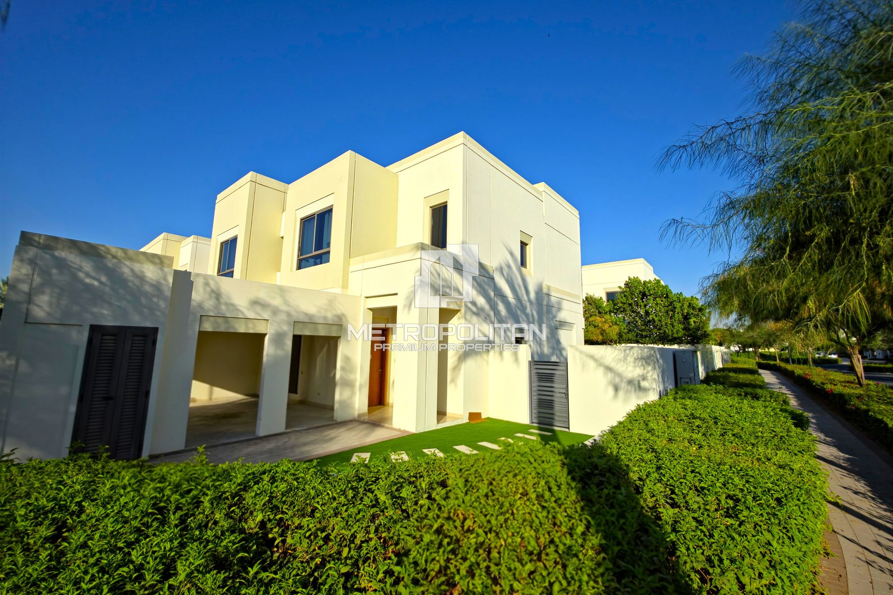 4BR Villa for Sale in Town Square – MPS-49782