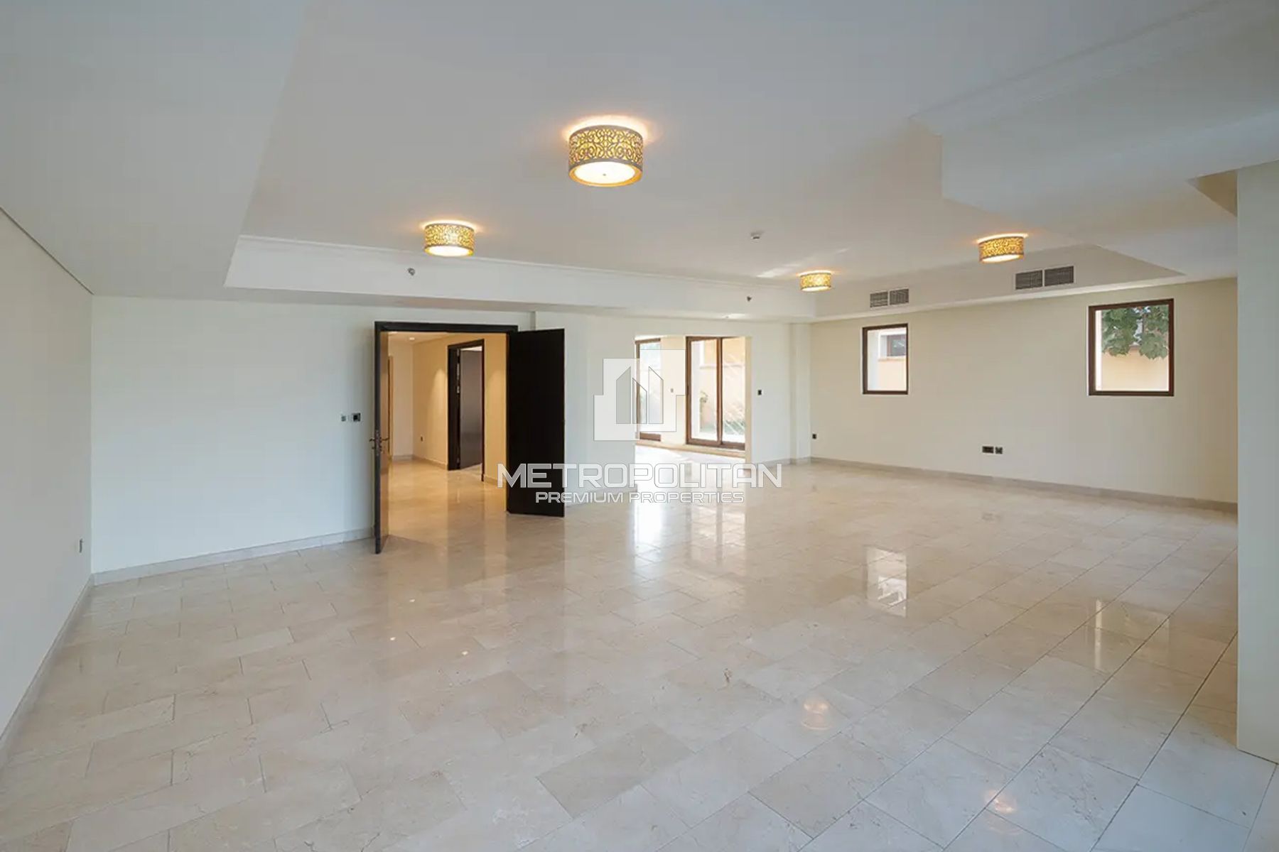 5BR Apartment for Sale in Palm Jumeirah – MPS-49891