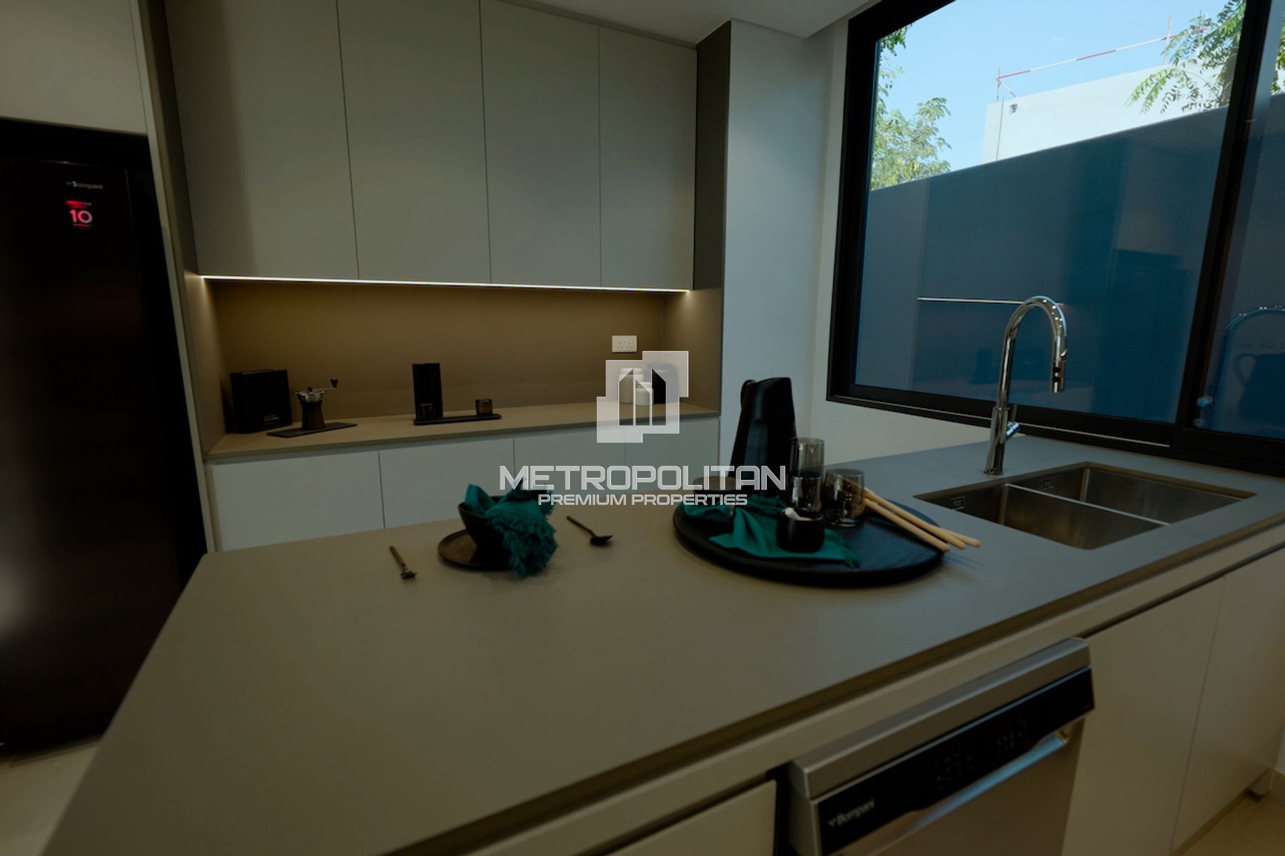 OP Deal | Private Pool | Handover Sep 26