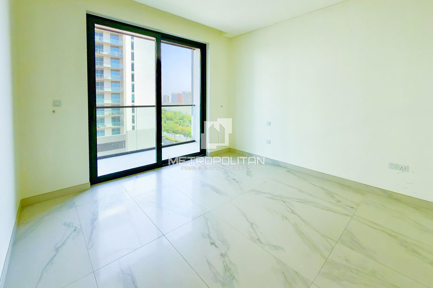 Community View | Vacant | Bright and spacious