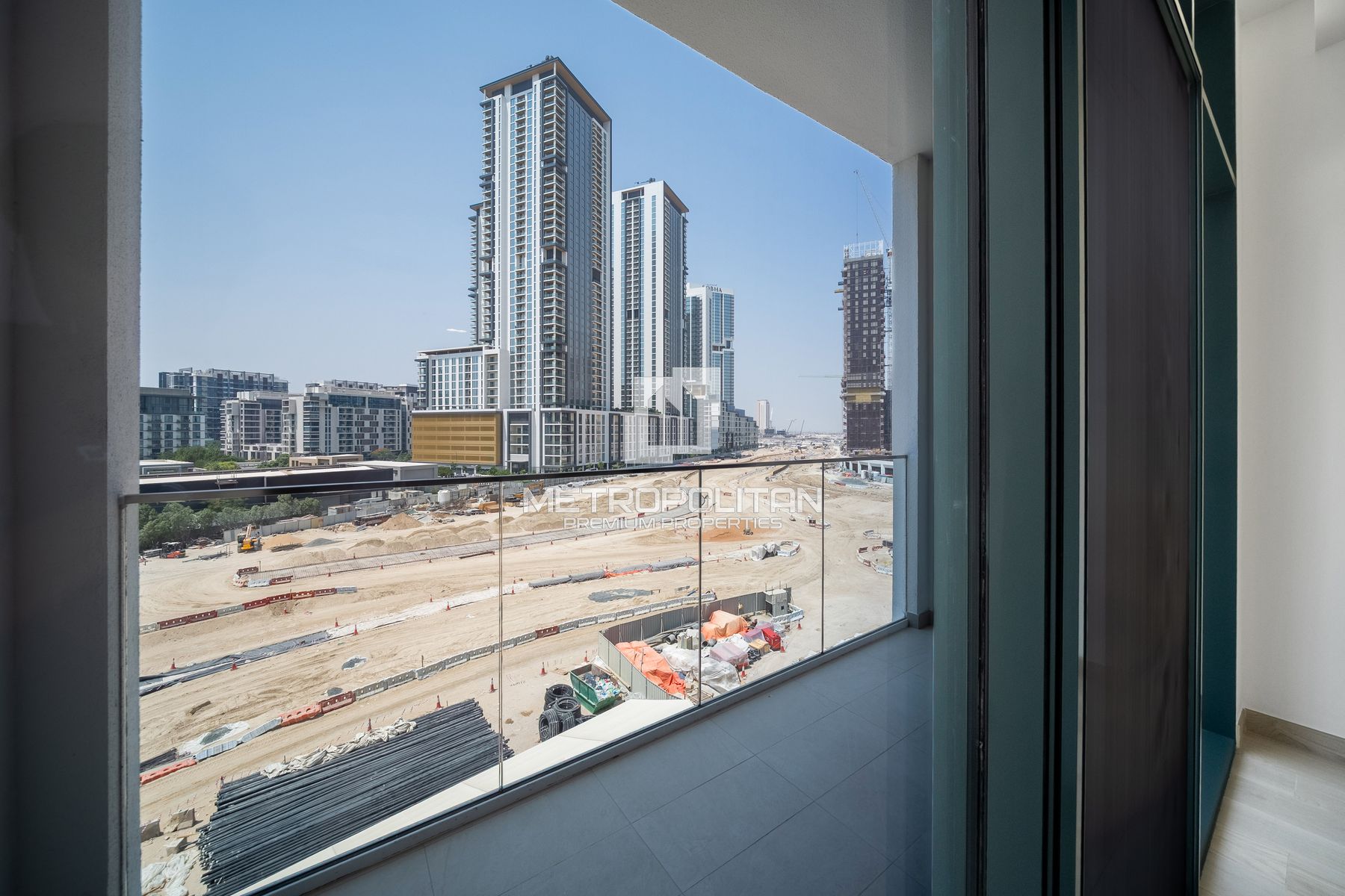 Waterfront Studio | High ROI | Lagoon View