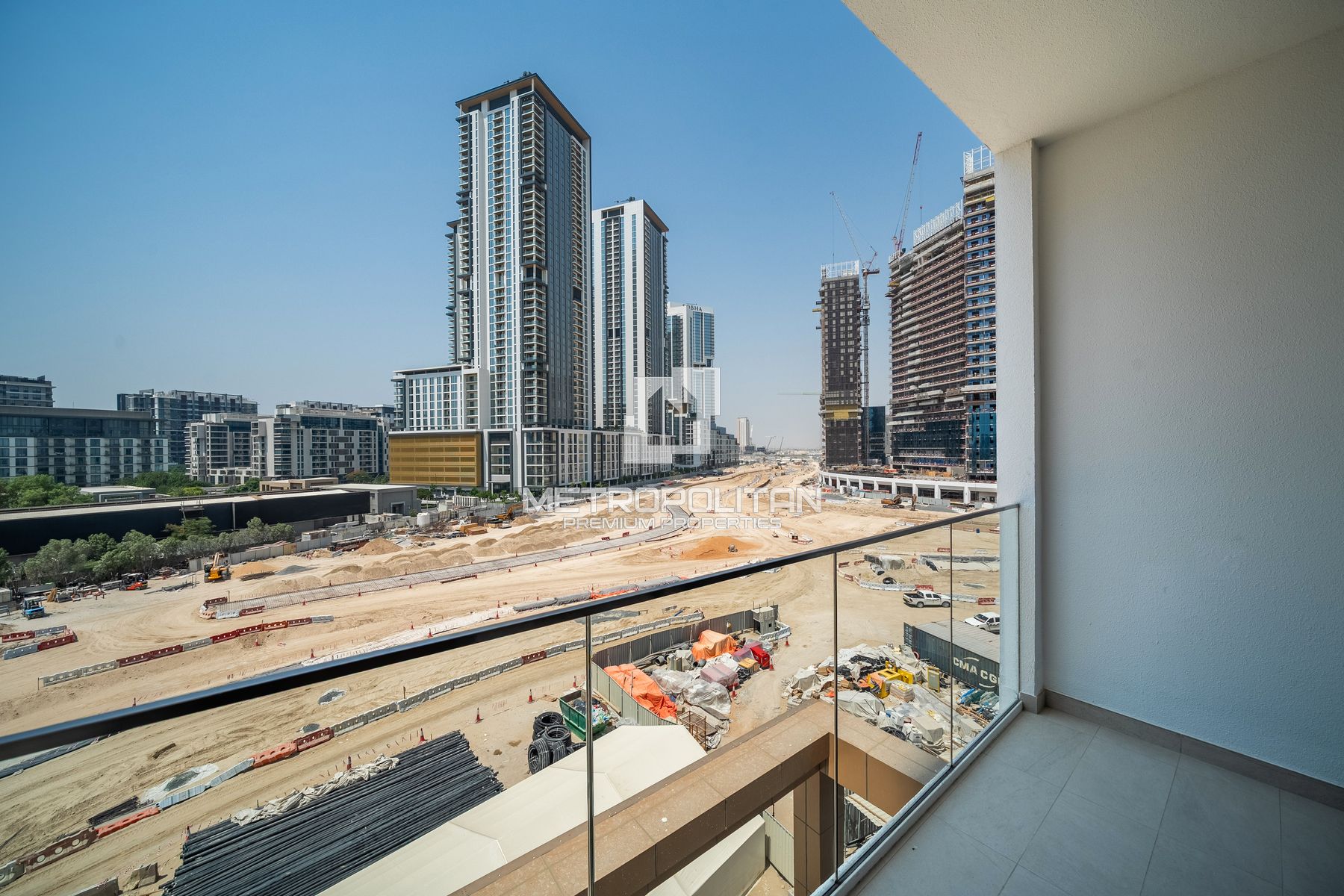 Waterfront Studio | High ROI | Lagoon View
