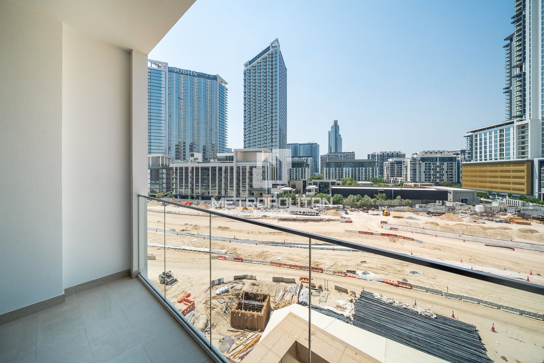 Waterfront Studio | High ROI | Lagoon View