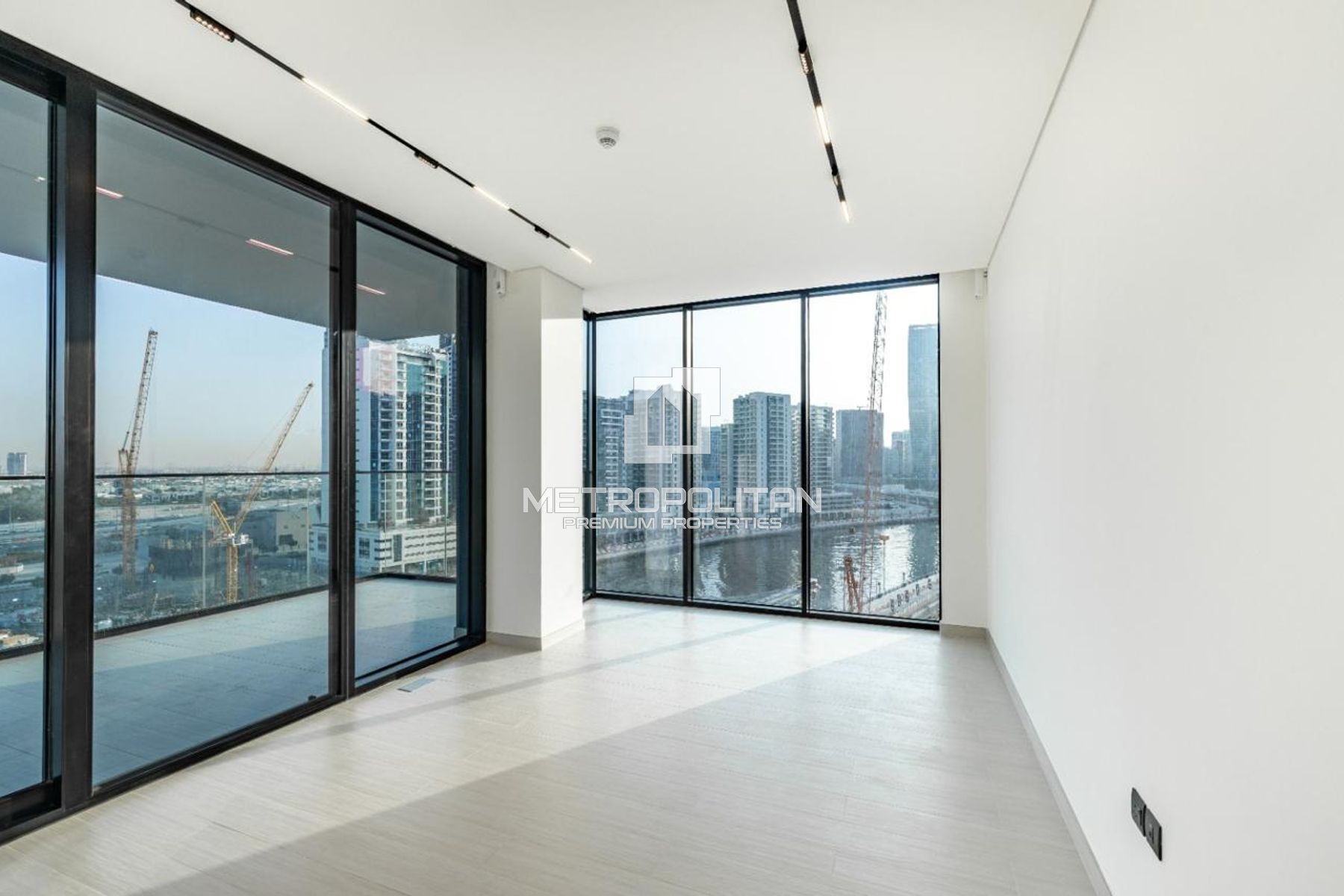 Full Canal View | Vacant | Spacious Layout