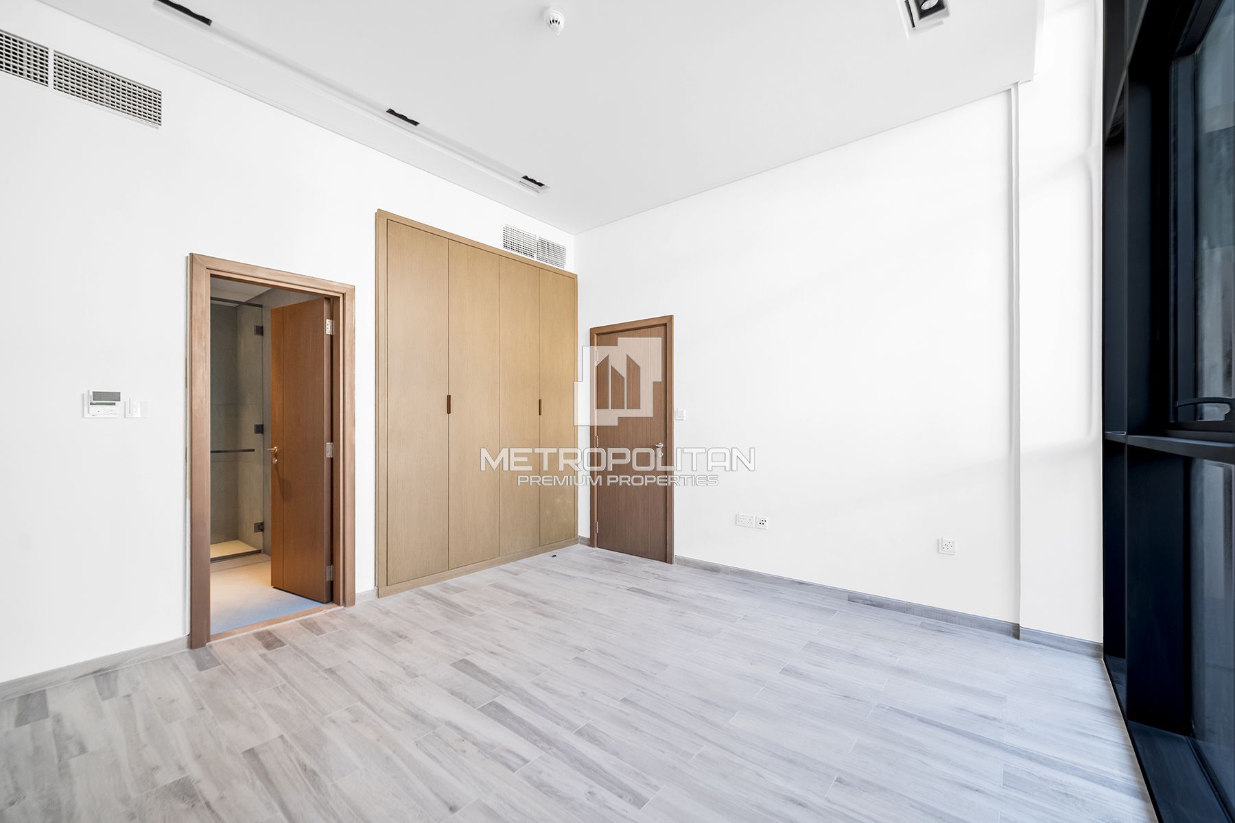 Exclusive Standalone 5BR Villa | Ready to Move In