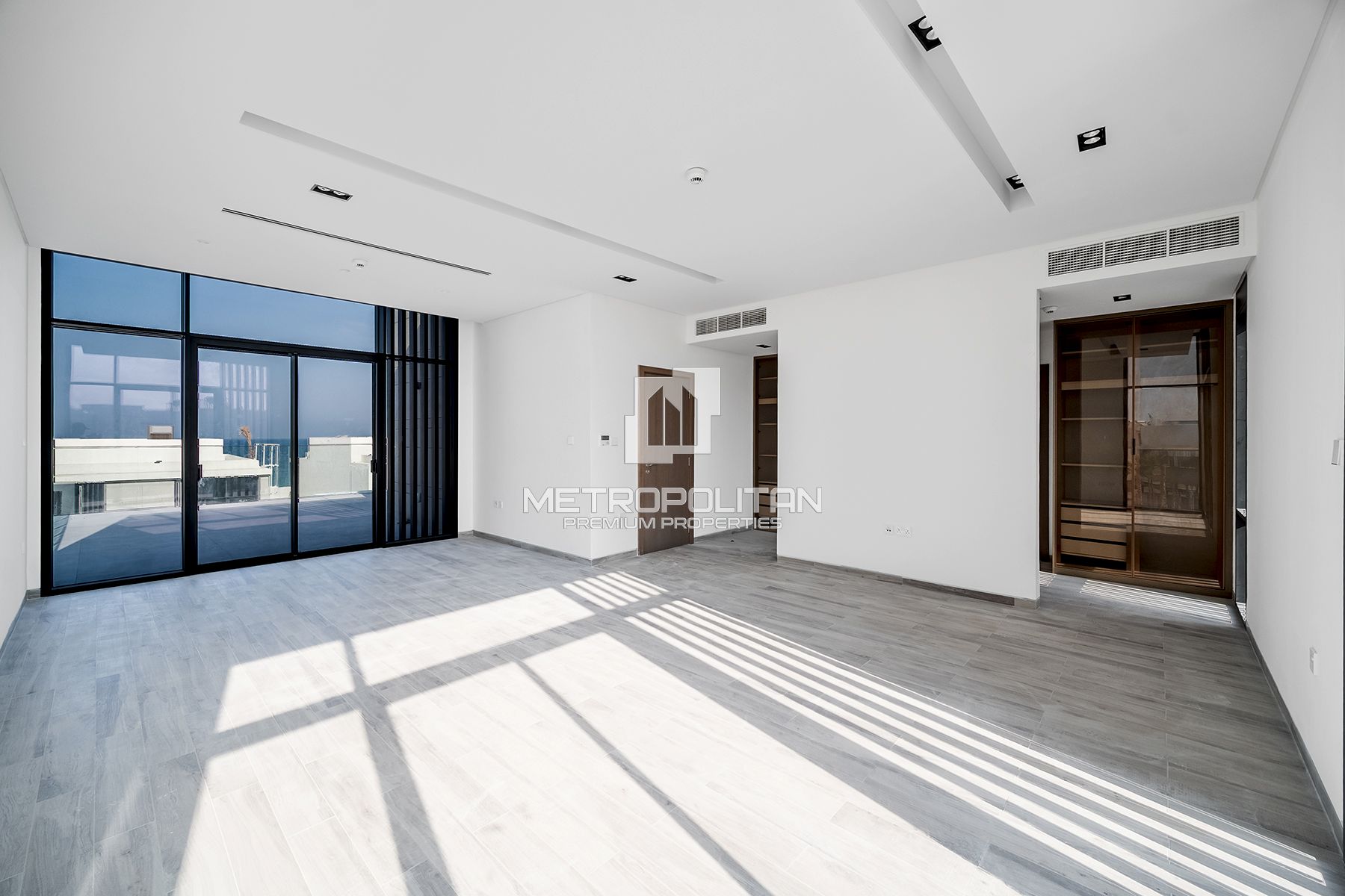 Exclusive Standalone 5BR Villa | Ready to Move In