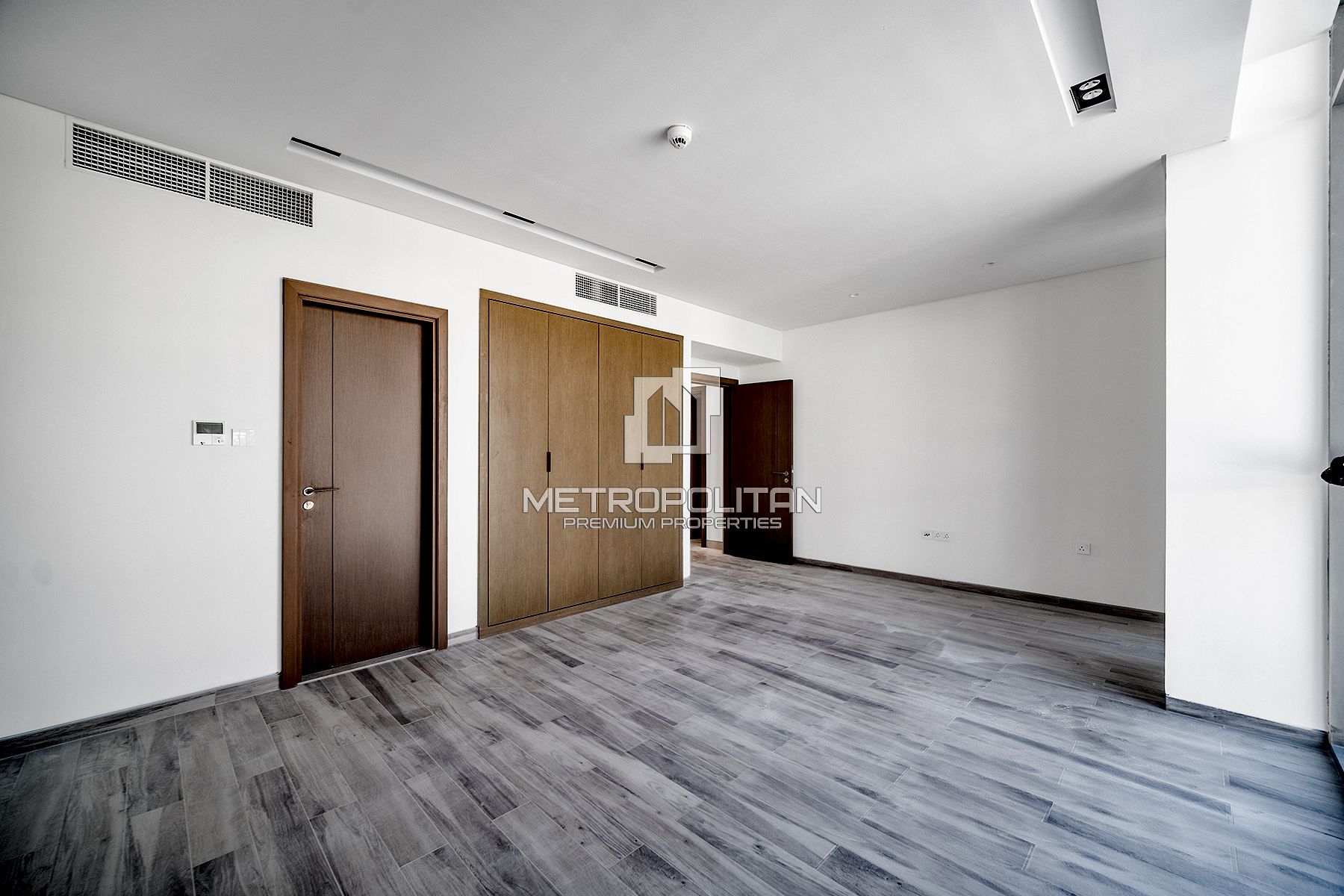 Exclusive Standalone 5BR Villa | Ready to Move In