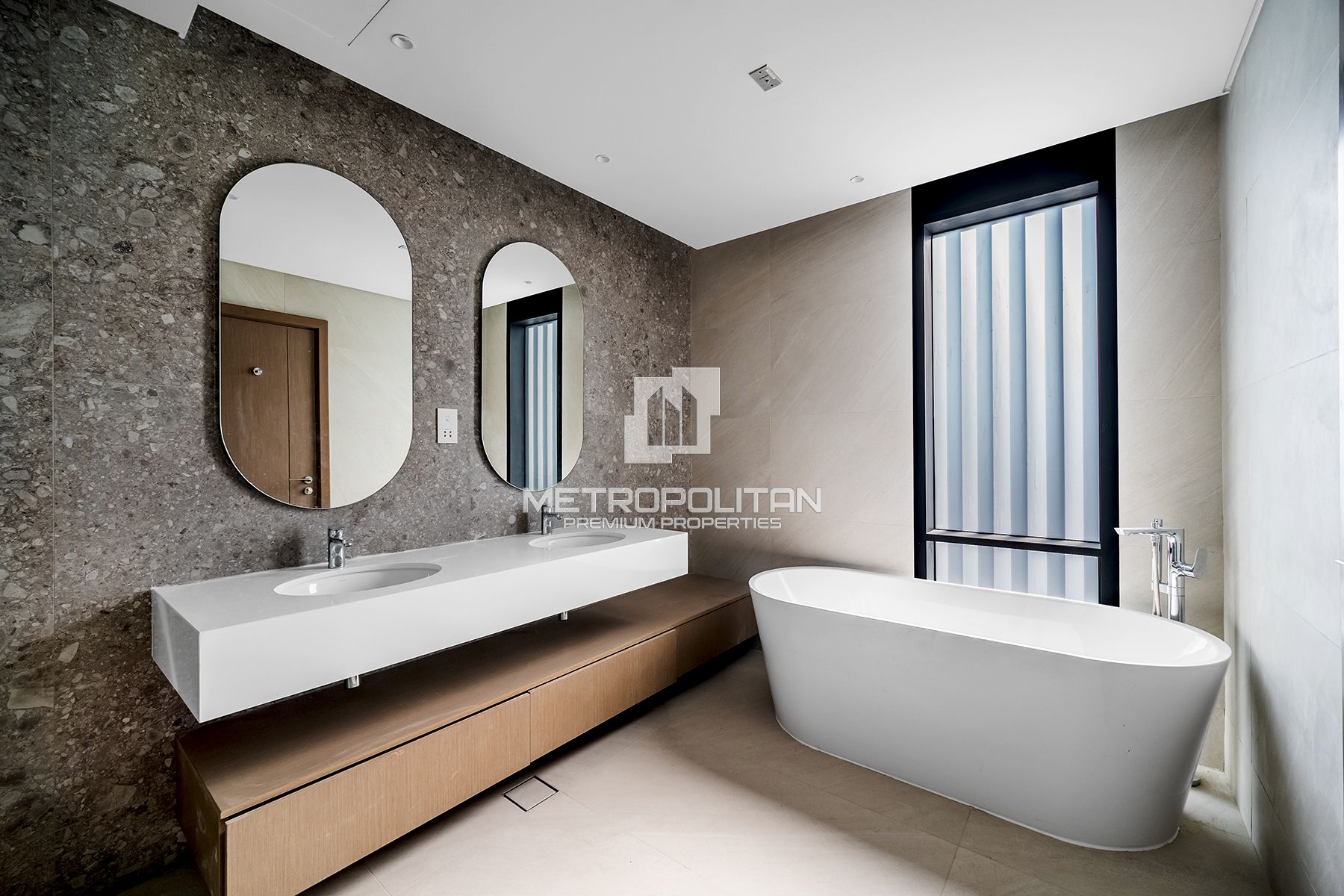 Exclusive Standalone 5BR Villa | Ready to Move In