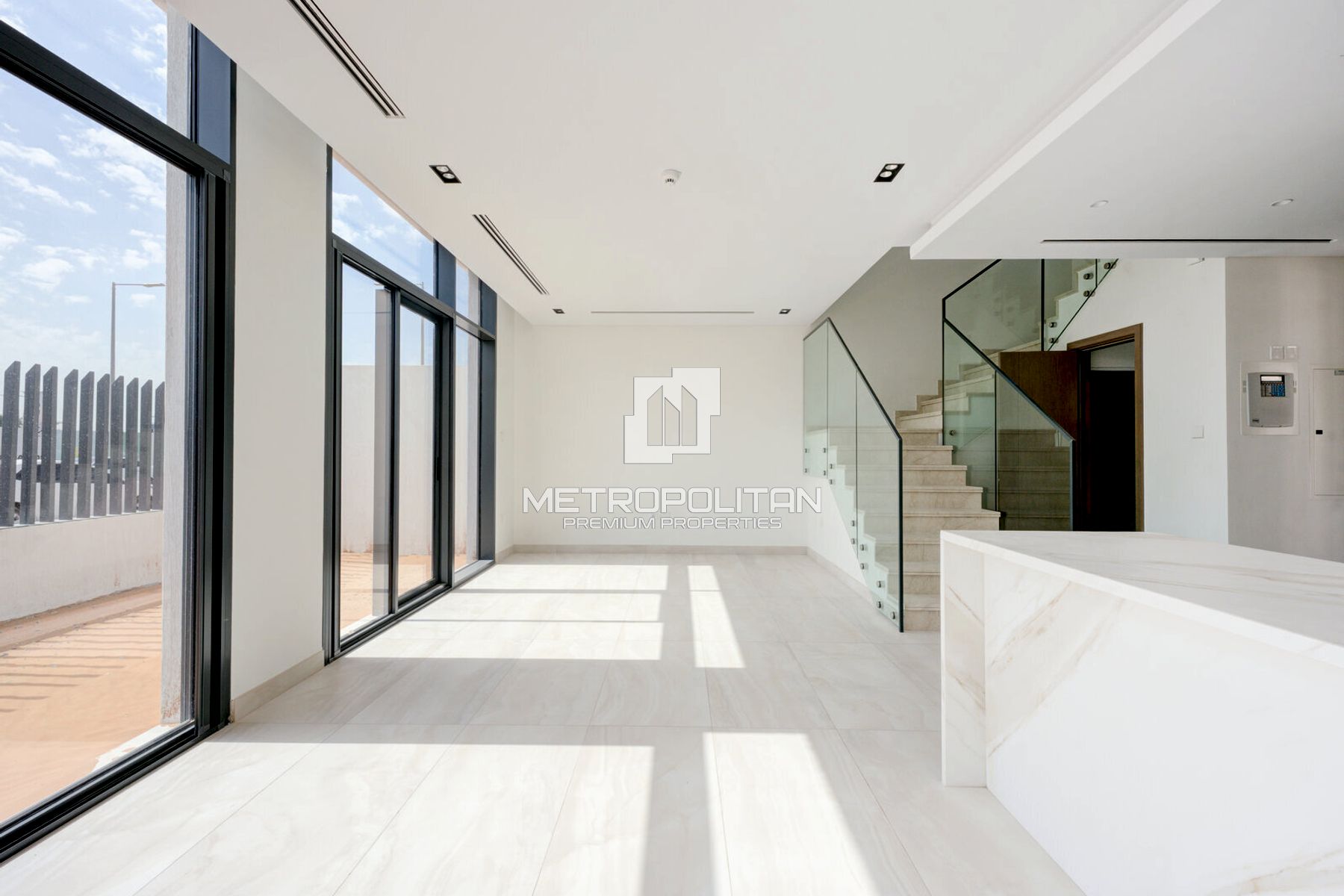 Corner Townhouse G+2 | W/Kitchen Appliances
