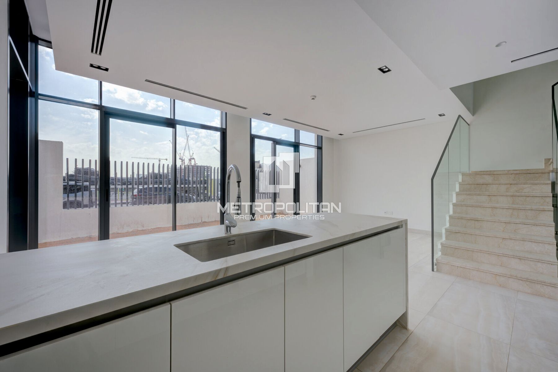 Corner Townhouse G+2 | W/Kitchen Appliances