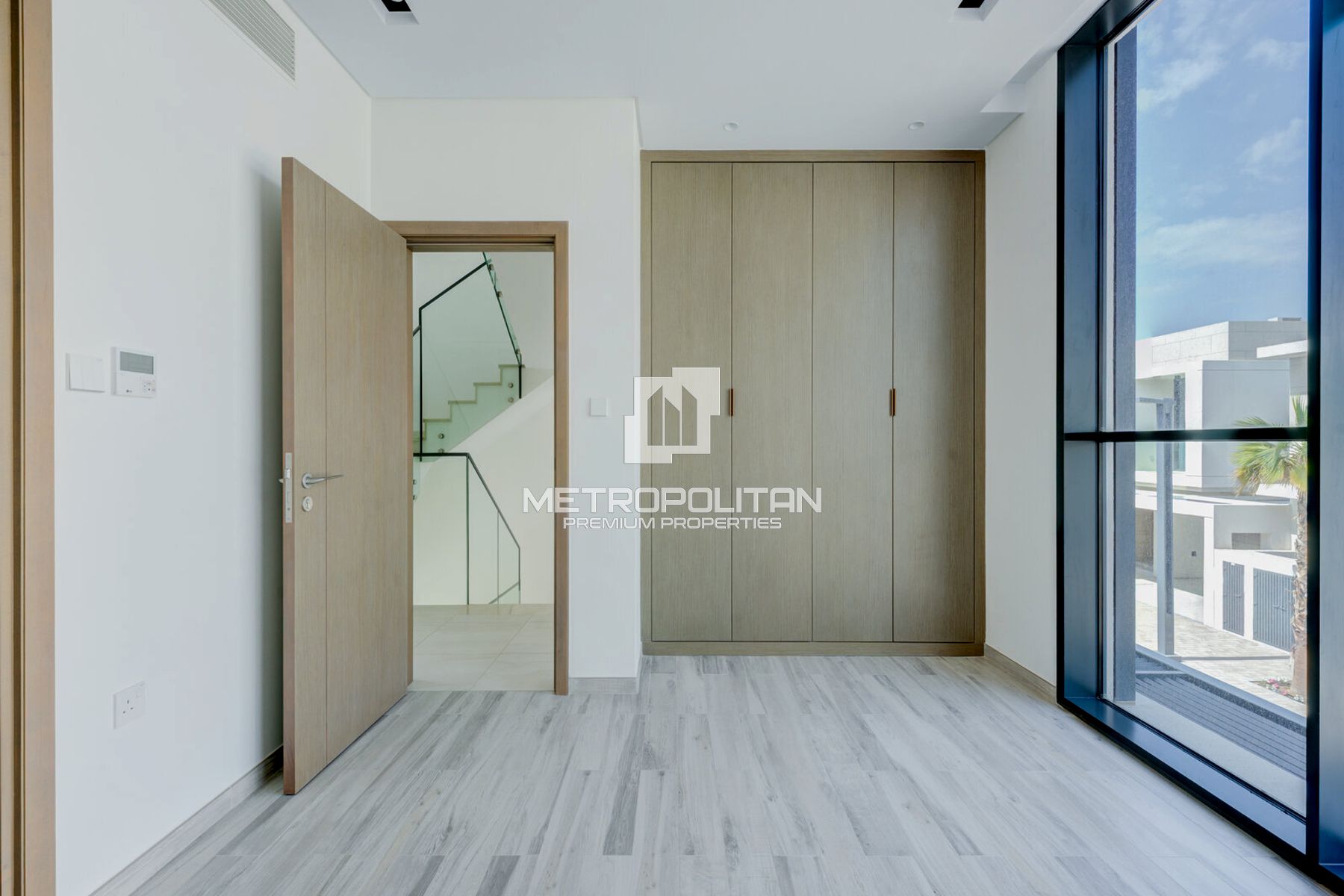 Corner Townhouse G+2 | W/Kitchen Appliances