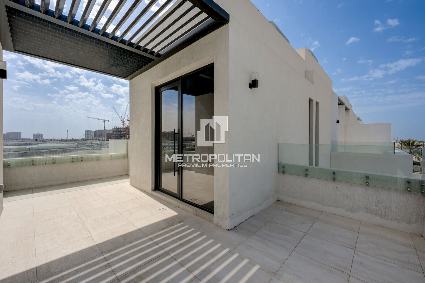 Corner Townhouse G+2 | W/Kitchen Appliances