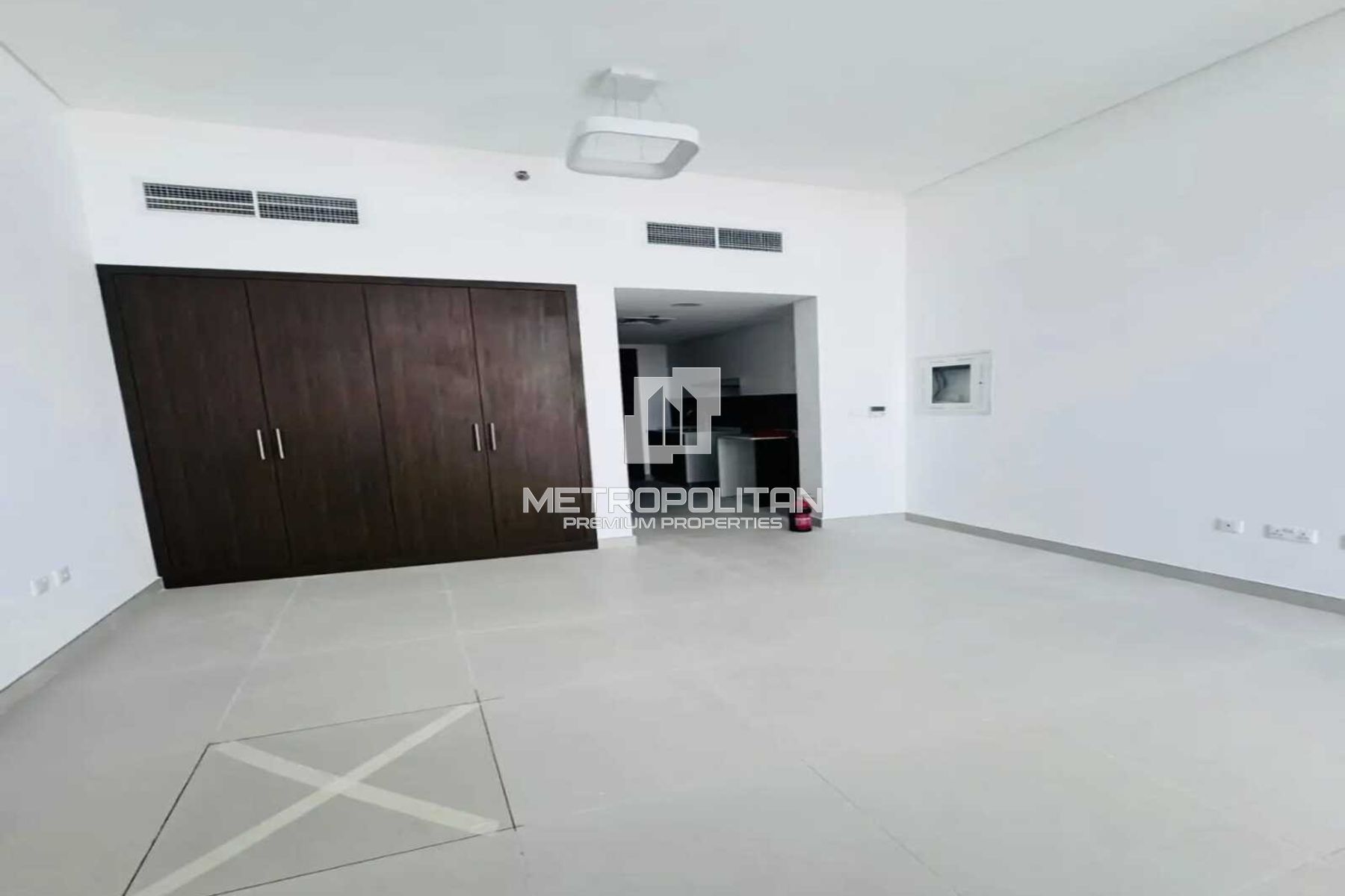 Hot Deal | Exclusive Opportunity | W/ Beach Access